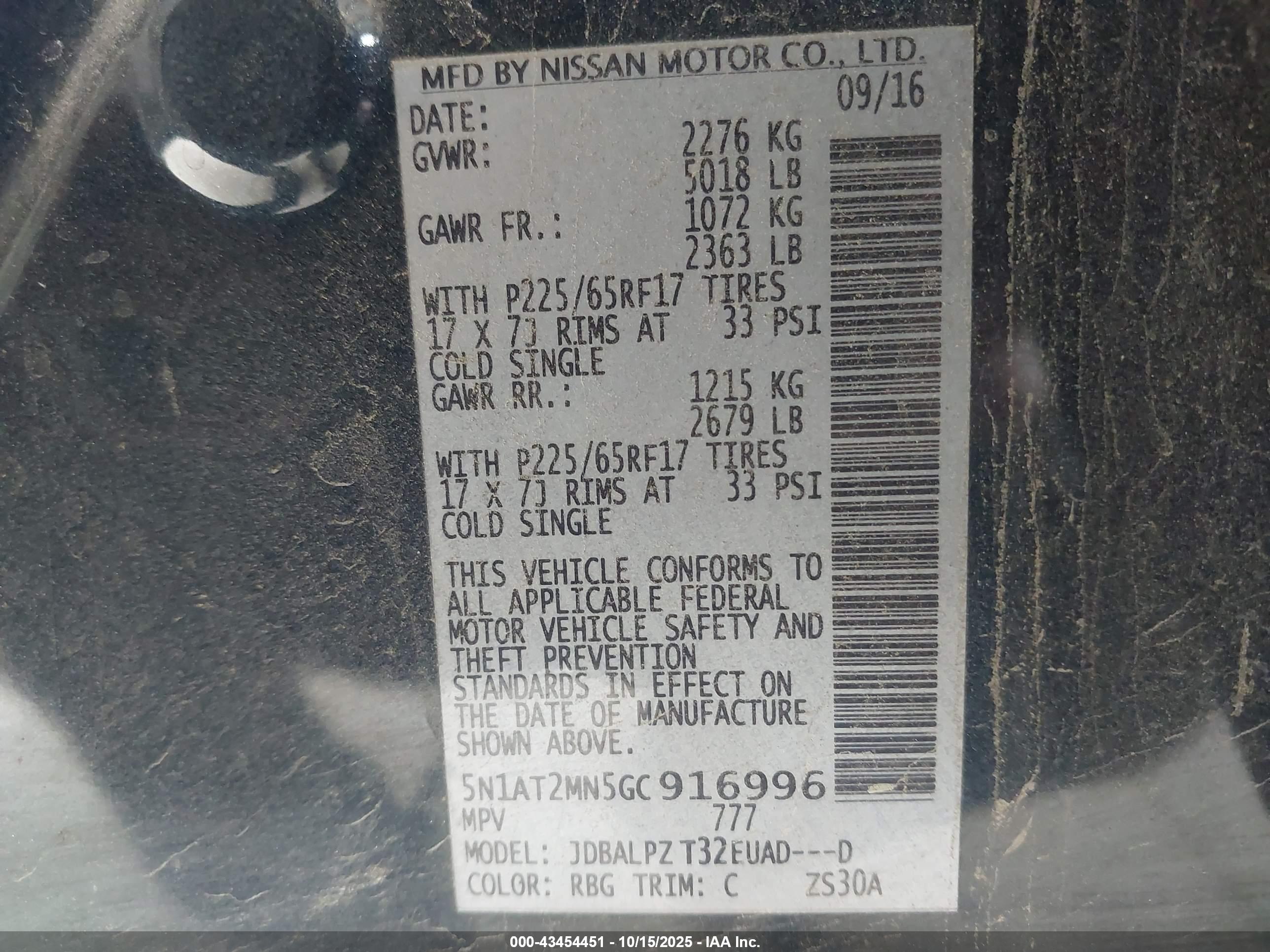 NISSAN ROGUE image 9