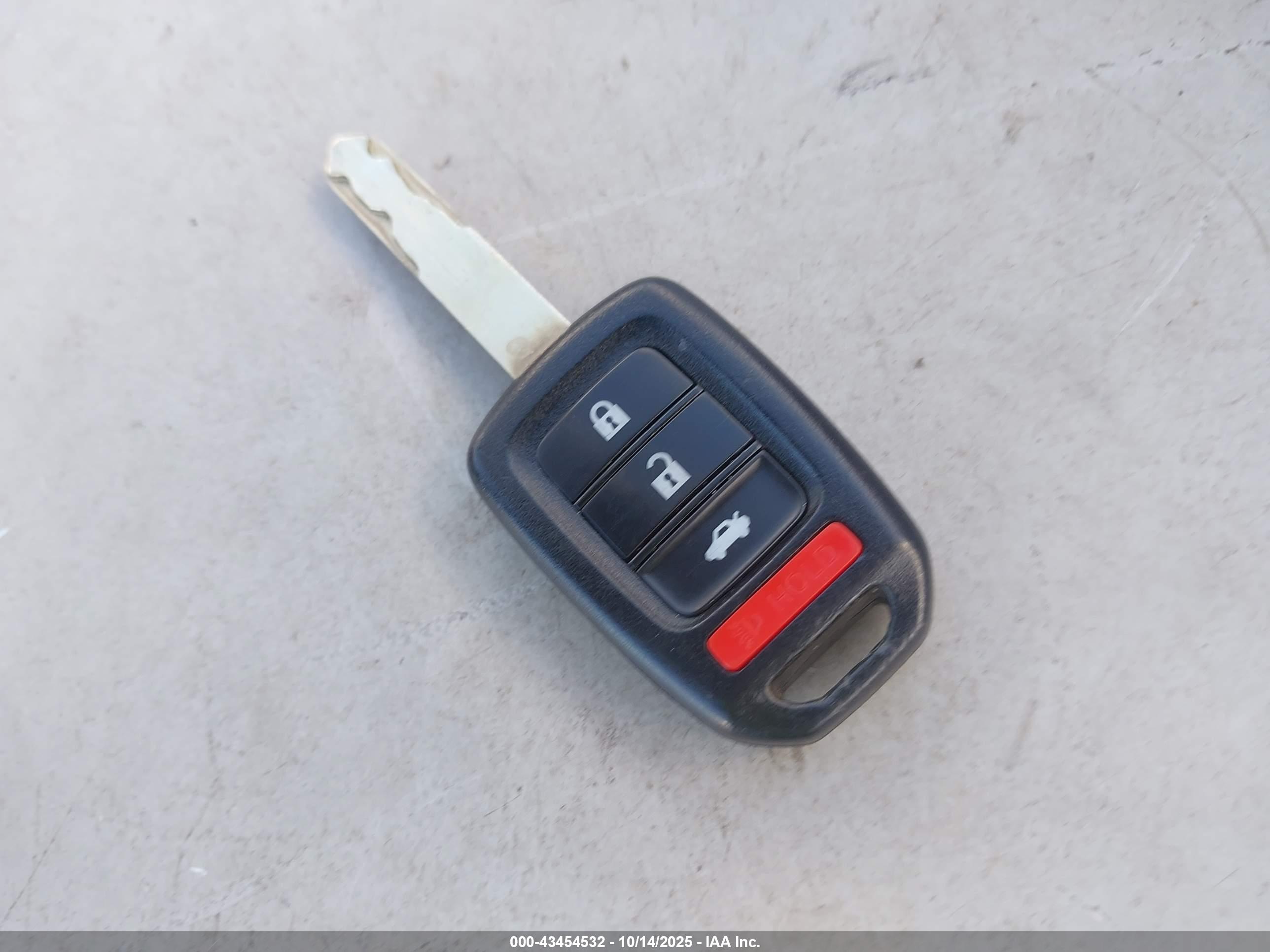 HONDA ACCORD image 11