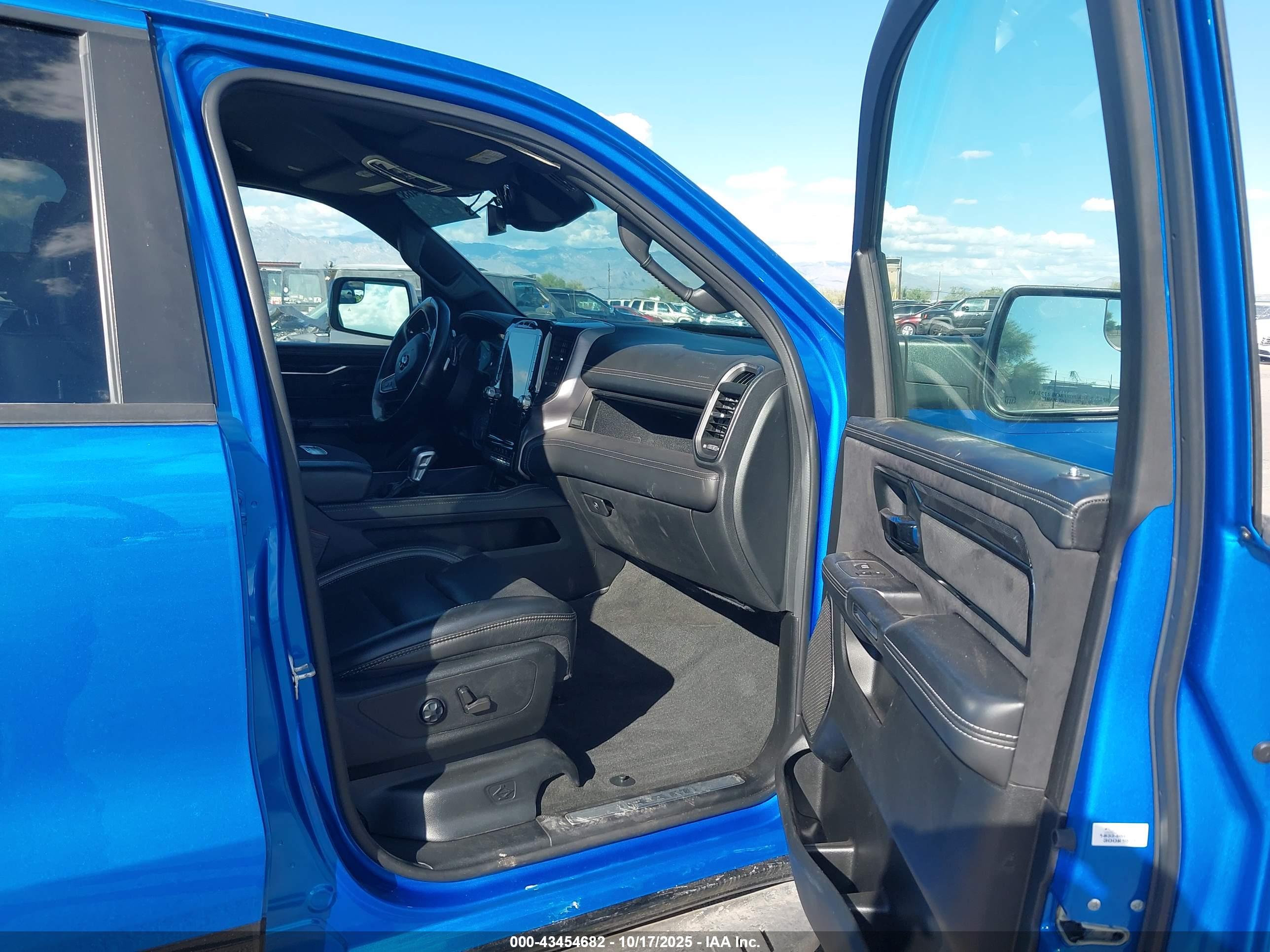 RAM 1500 image 5