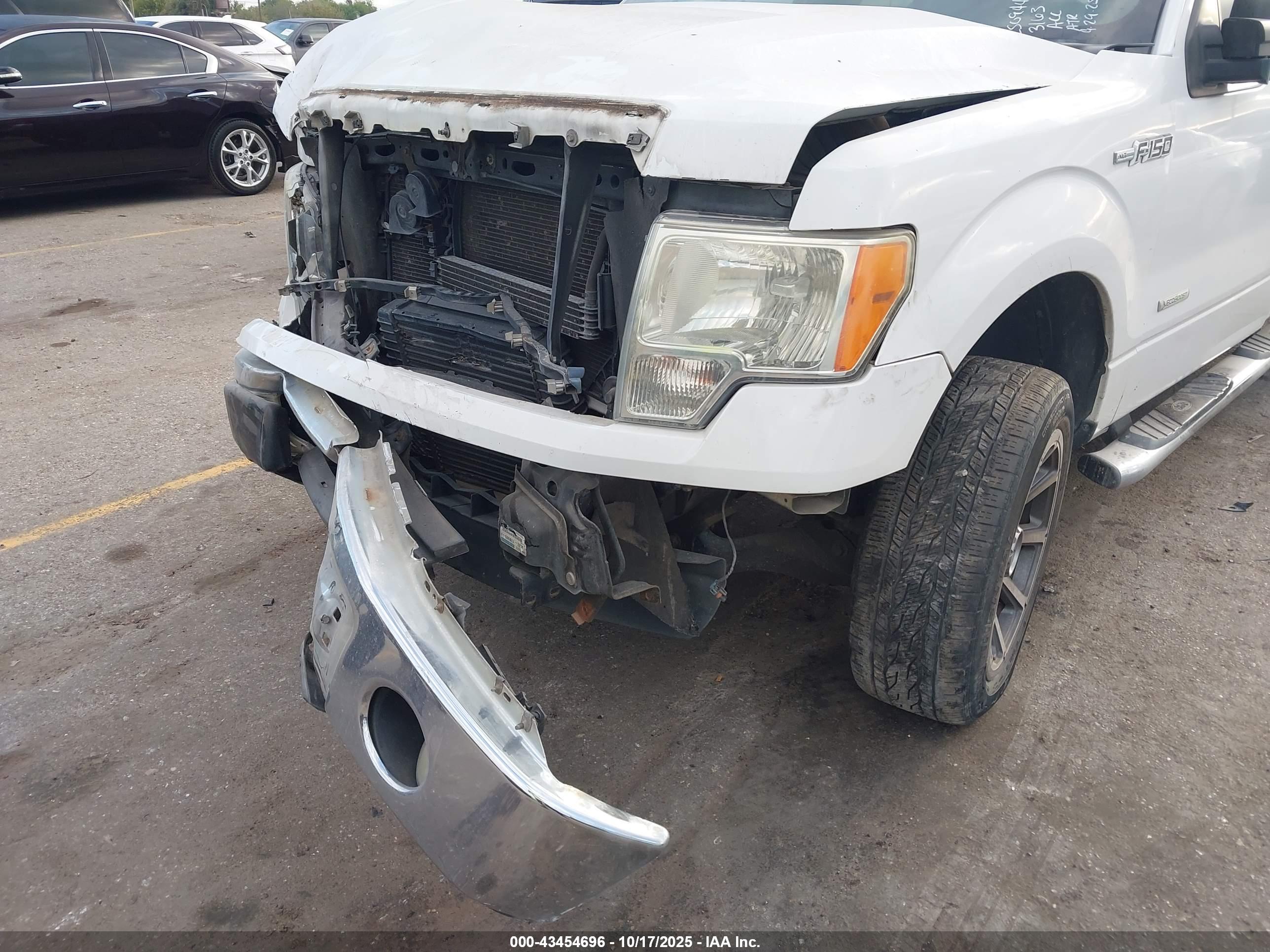 FORD F-150 image 6