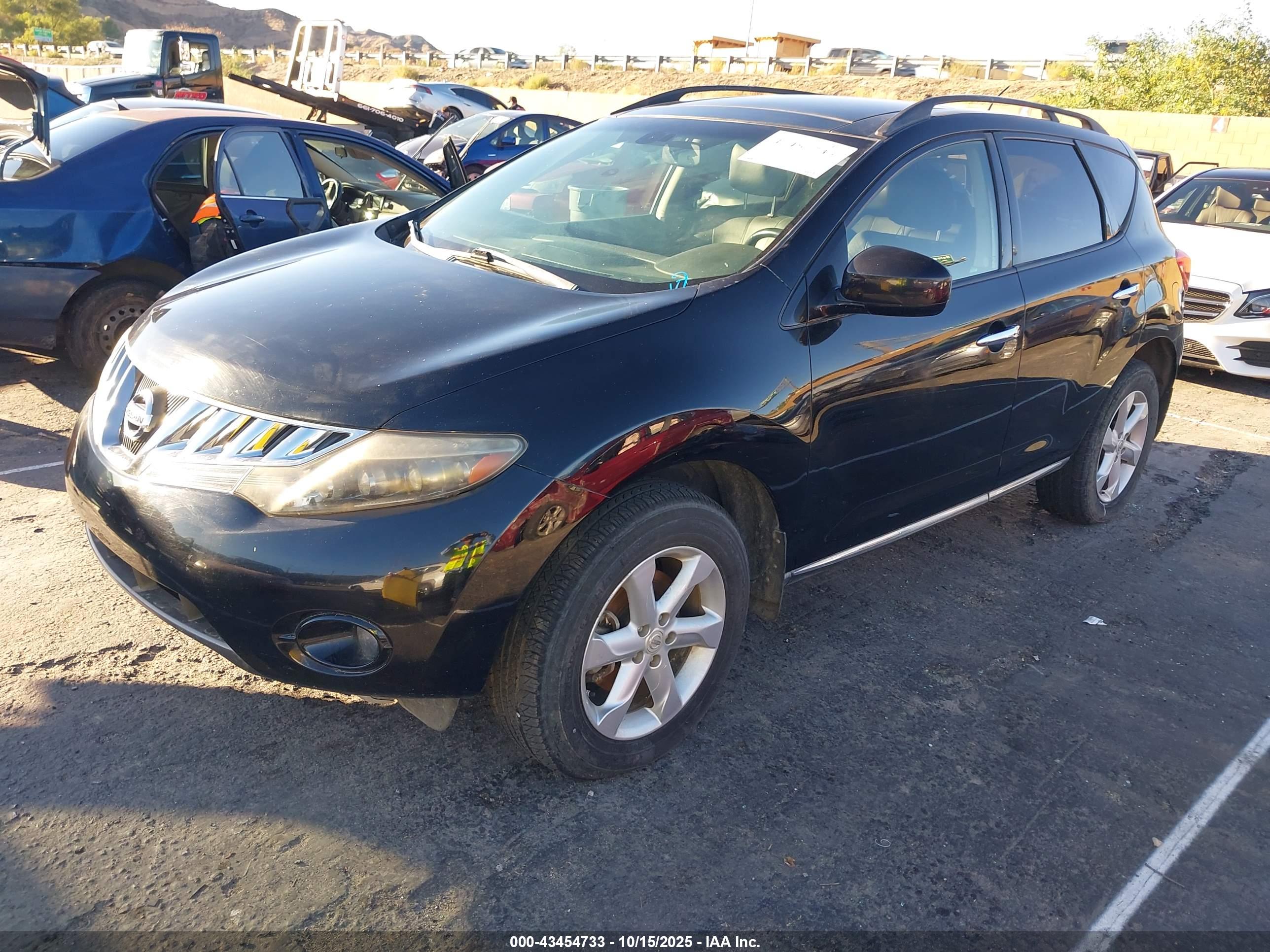 NISSAN MURANO image 2