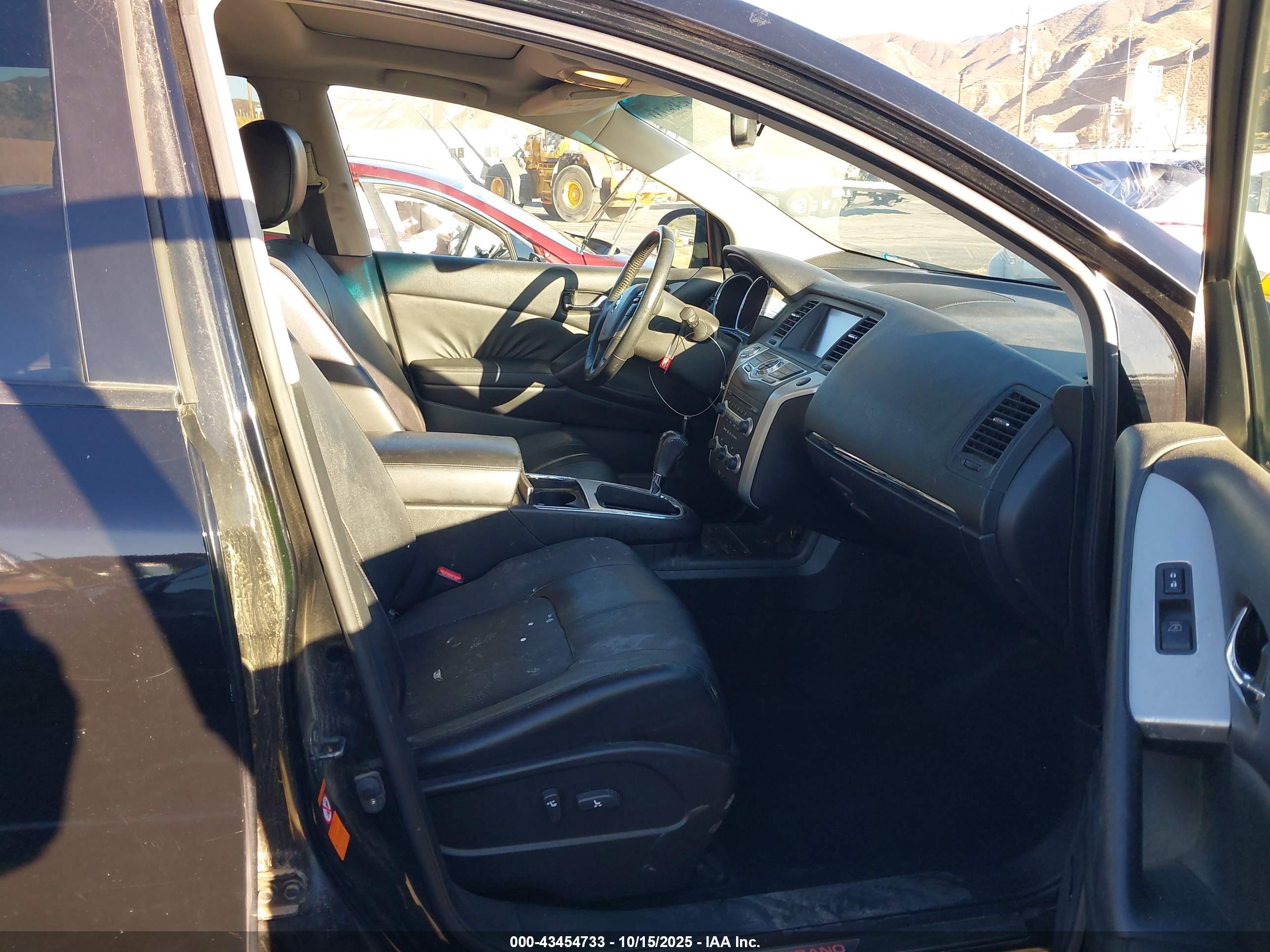 NISSAN MURANO image 5