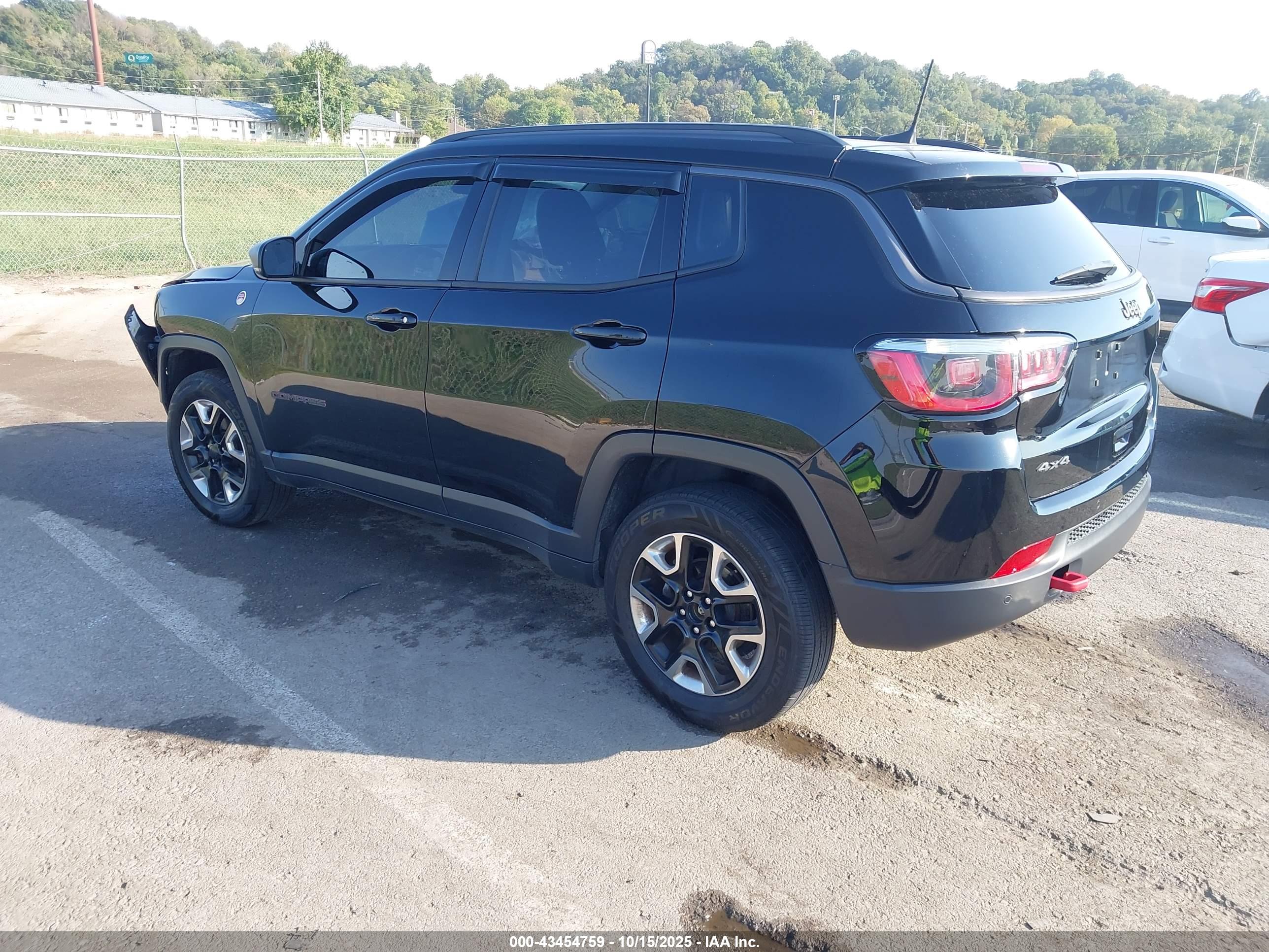 JEEP COMPASS image 3