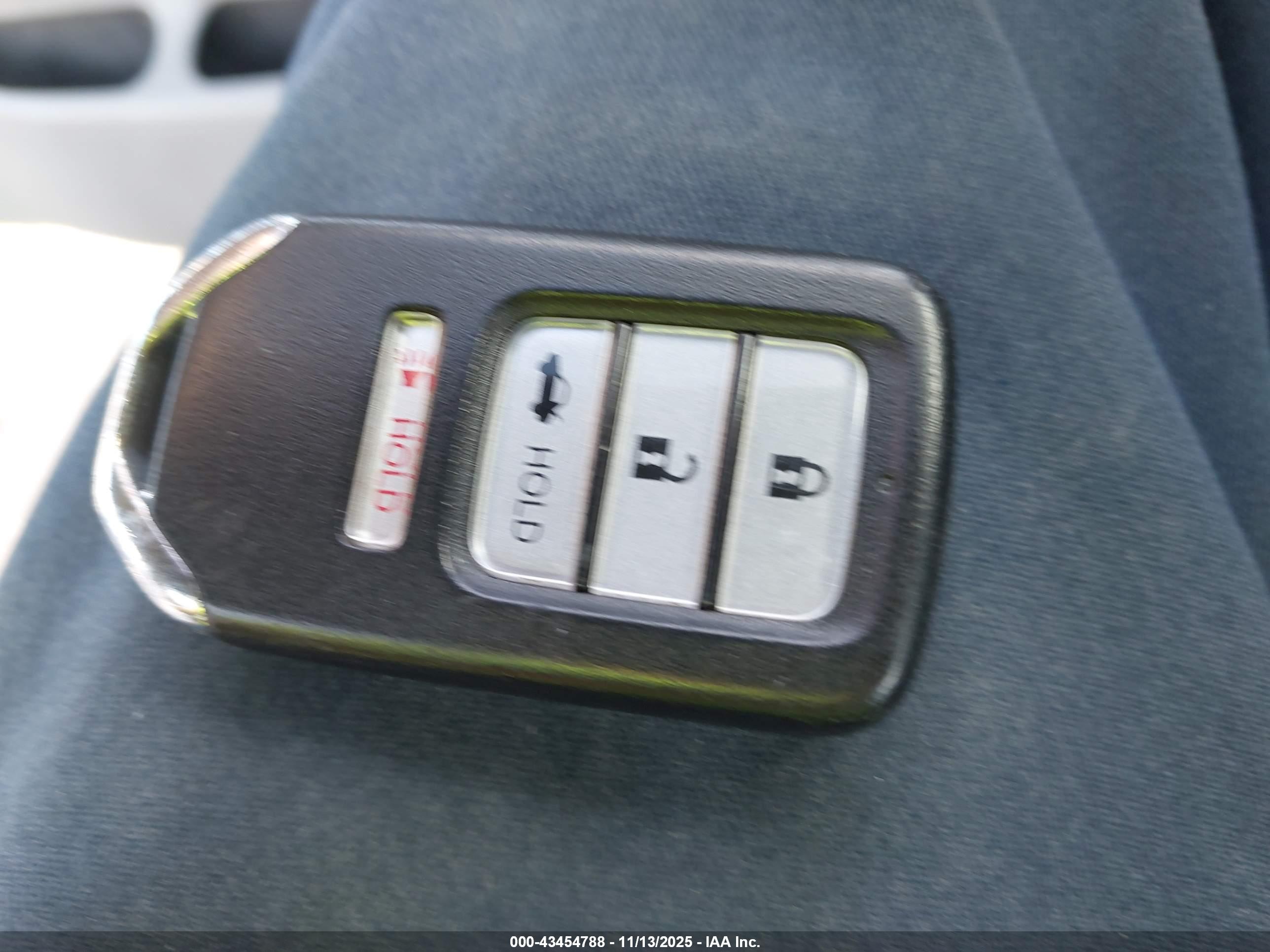 HONDA ACCORD image 11