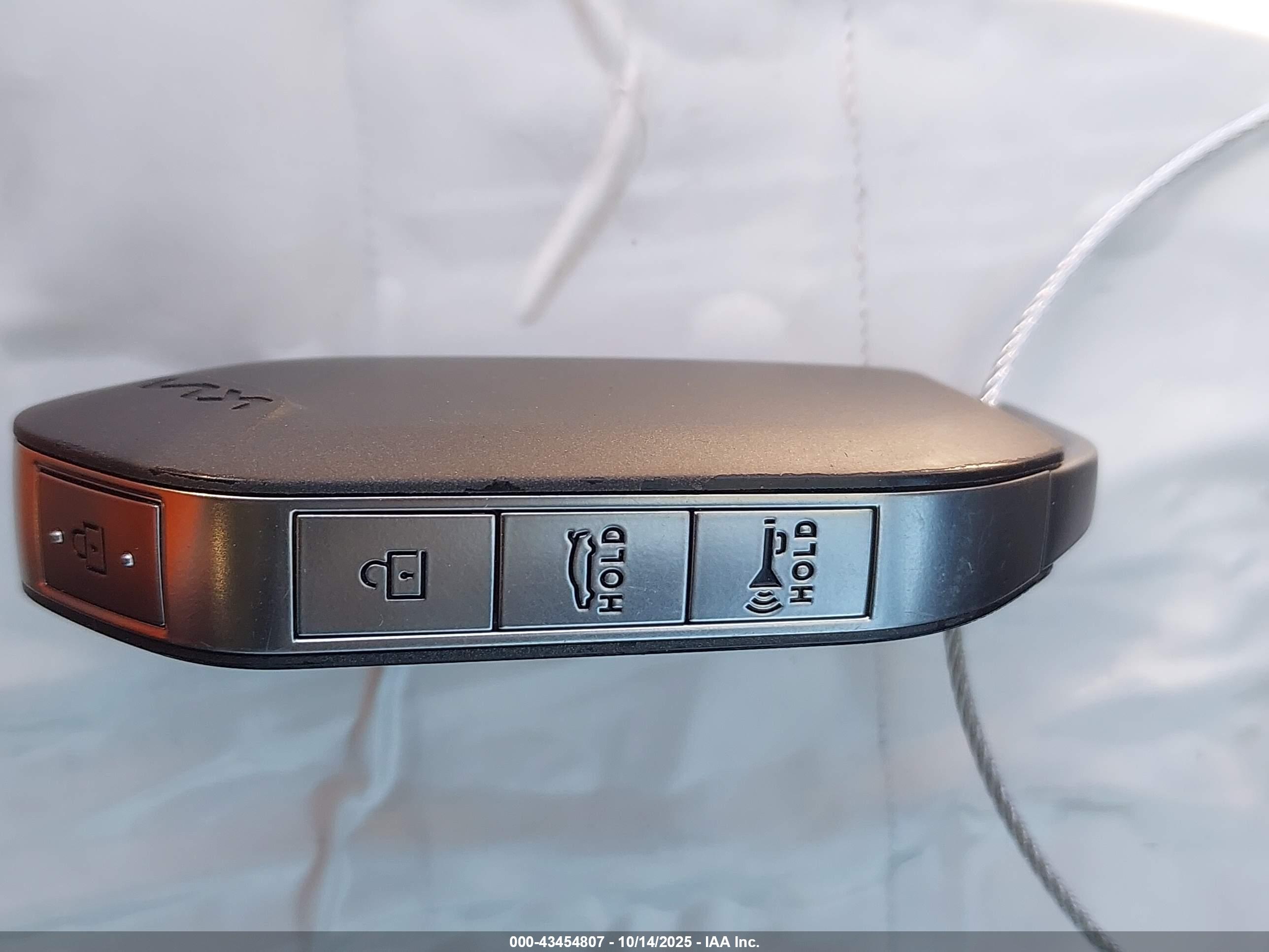 KIA K4 image 11