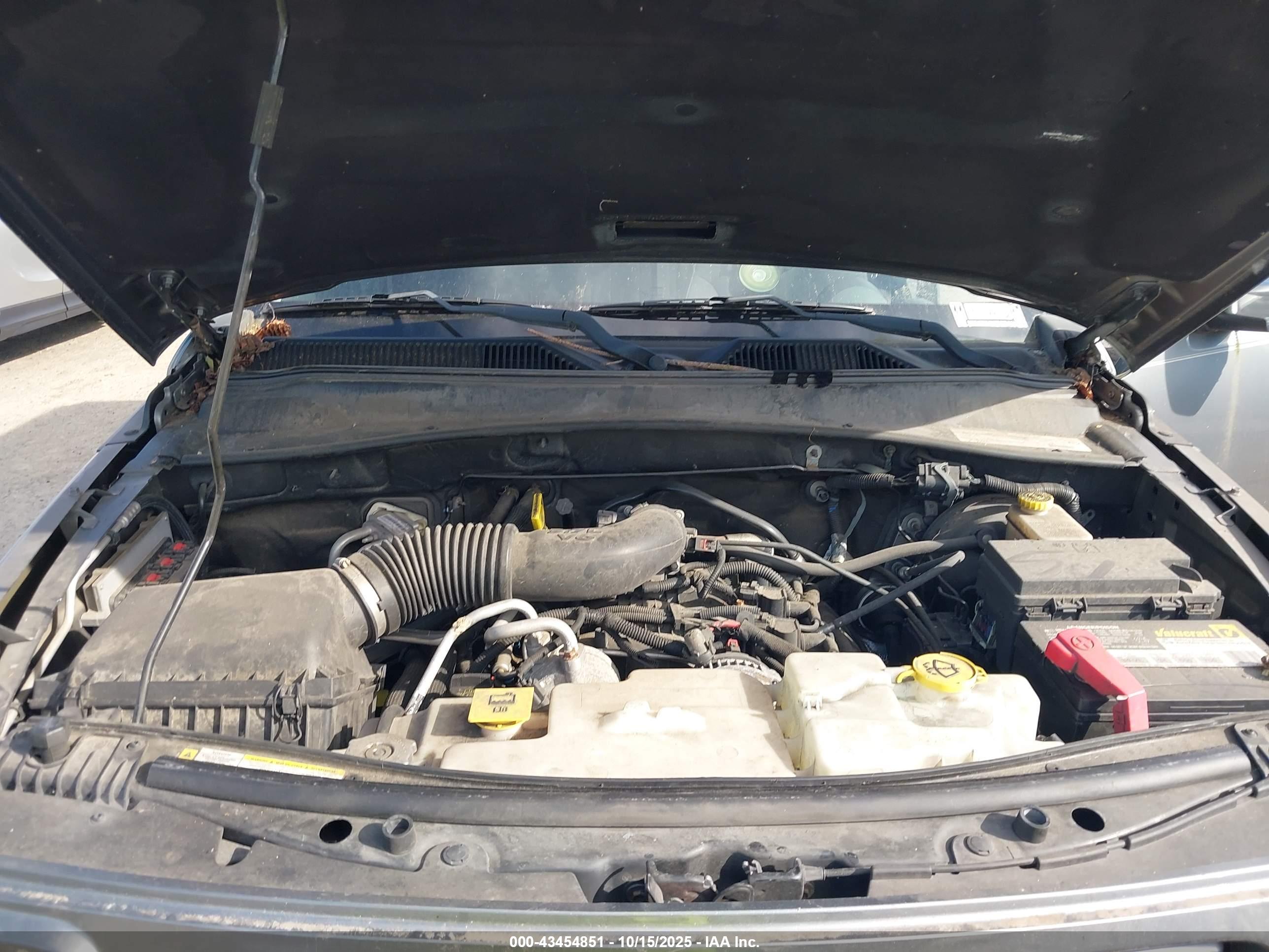 DODGE NITRO image 10