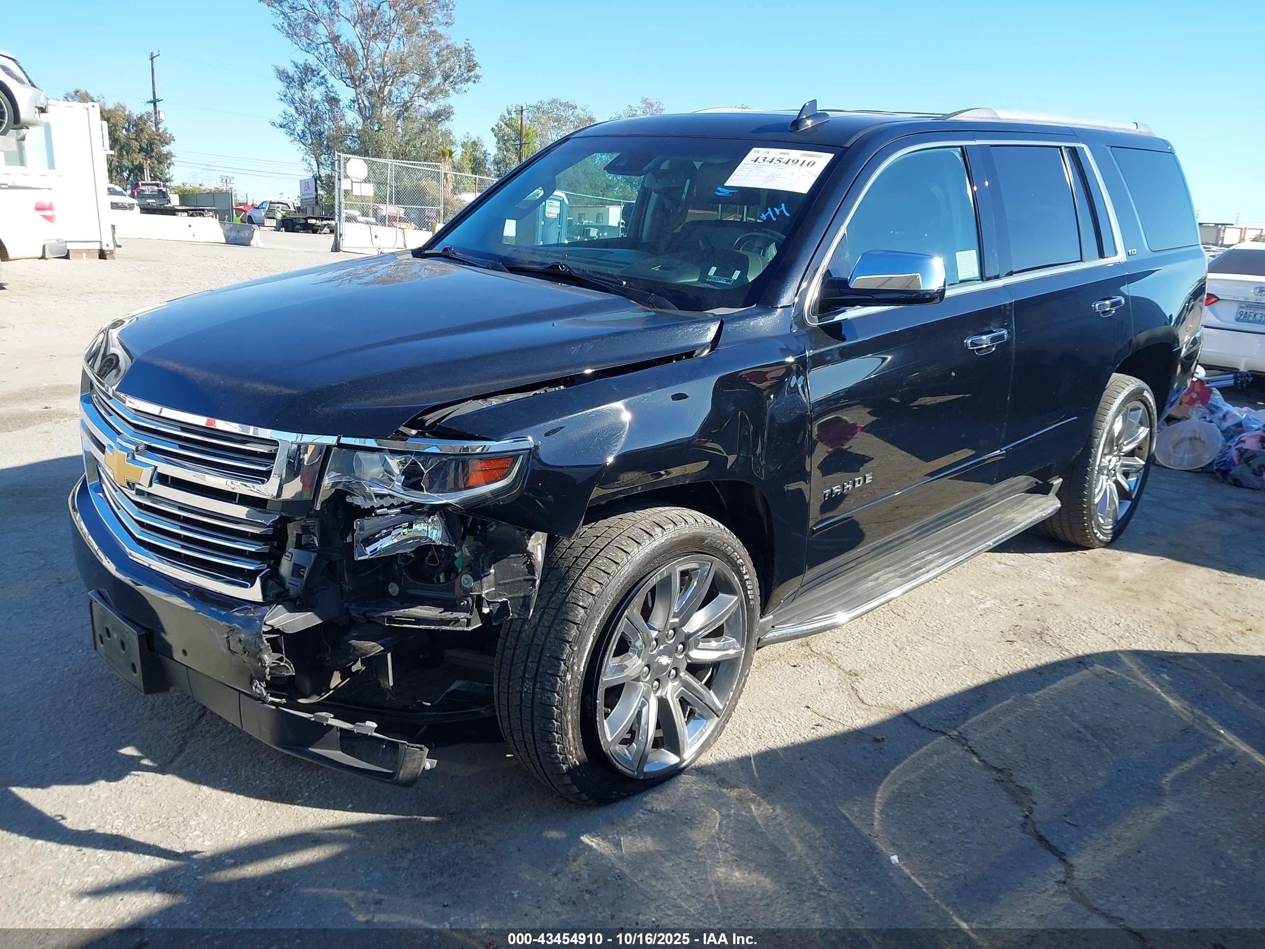 CHEVROLET TAHOE image 2