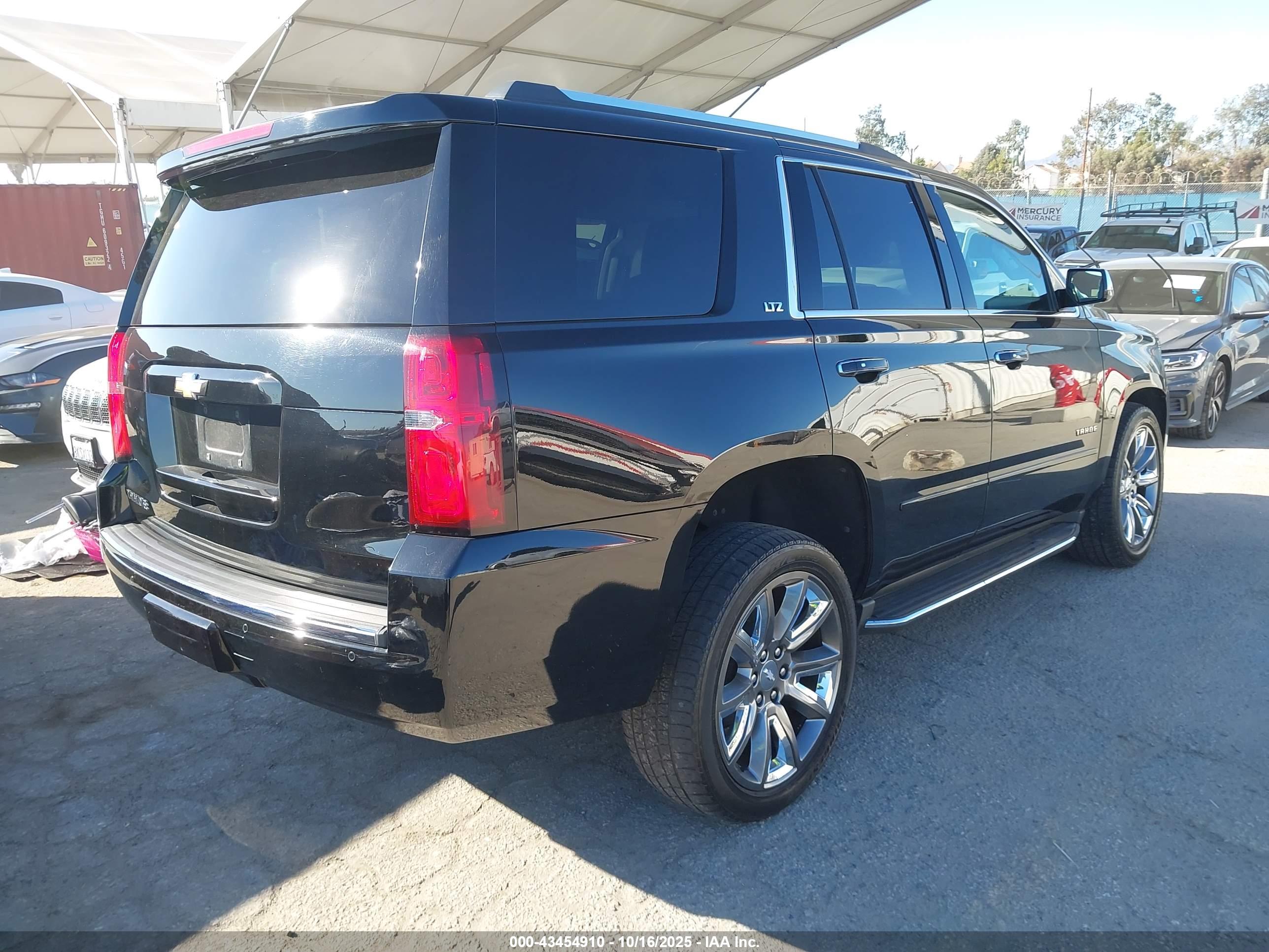 CHEVROLET TAHOE image 4