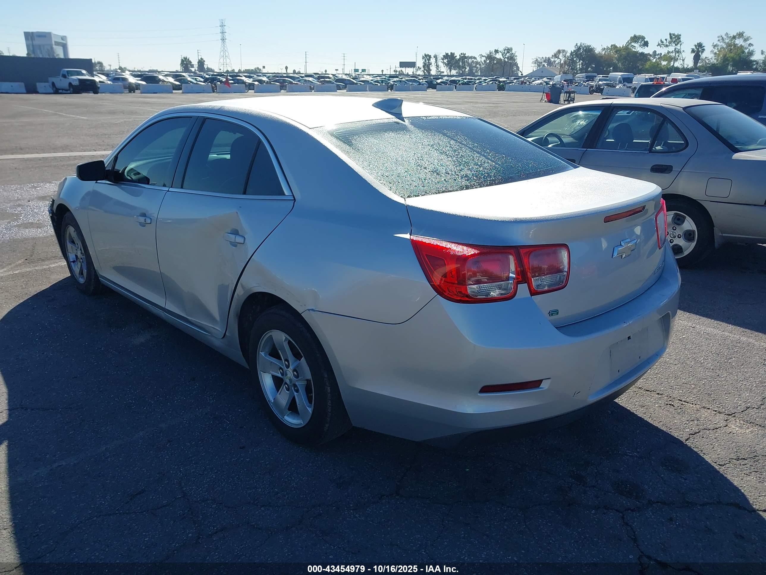 CHEVROLET MALIBU image 3