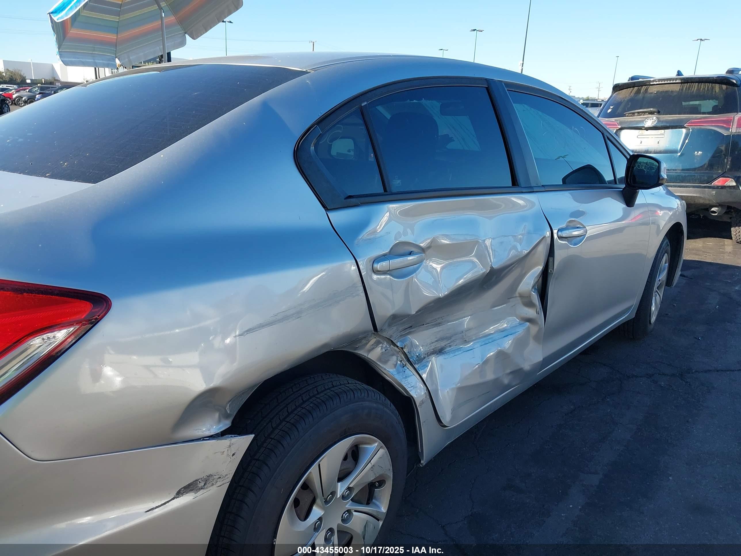 HONDA CIVIC image 6