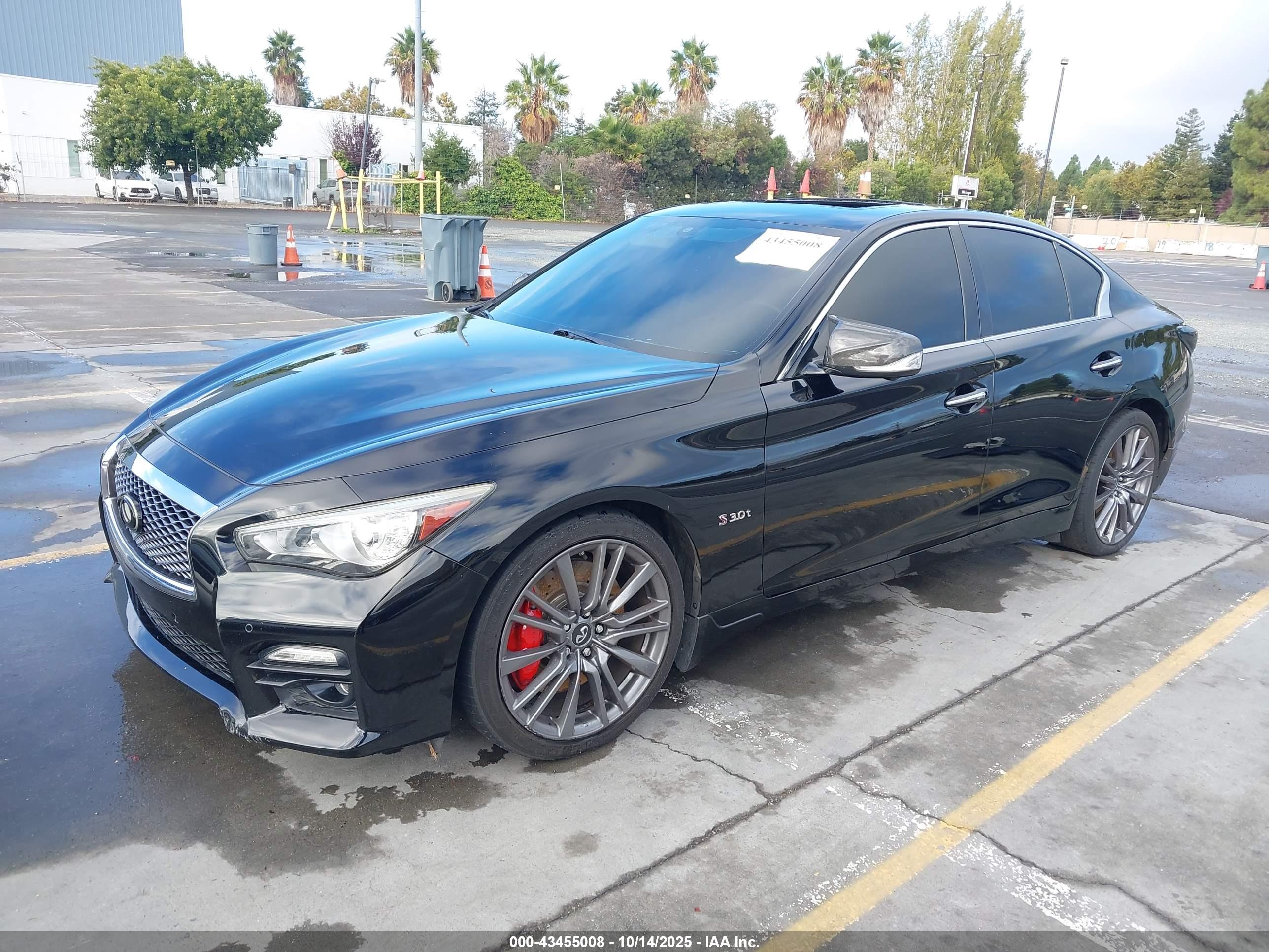 INFINITI Q50 image 2