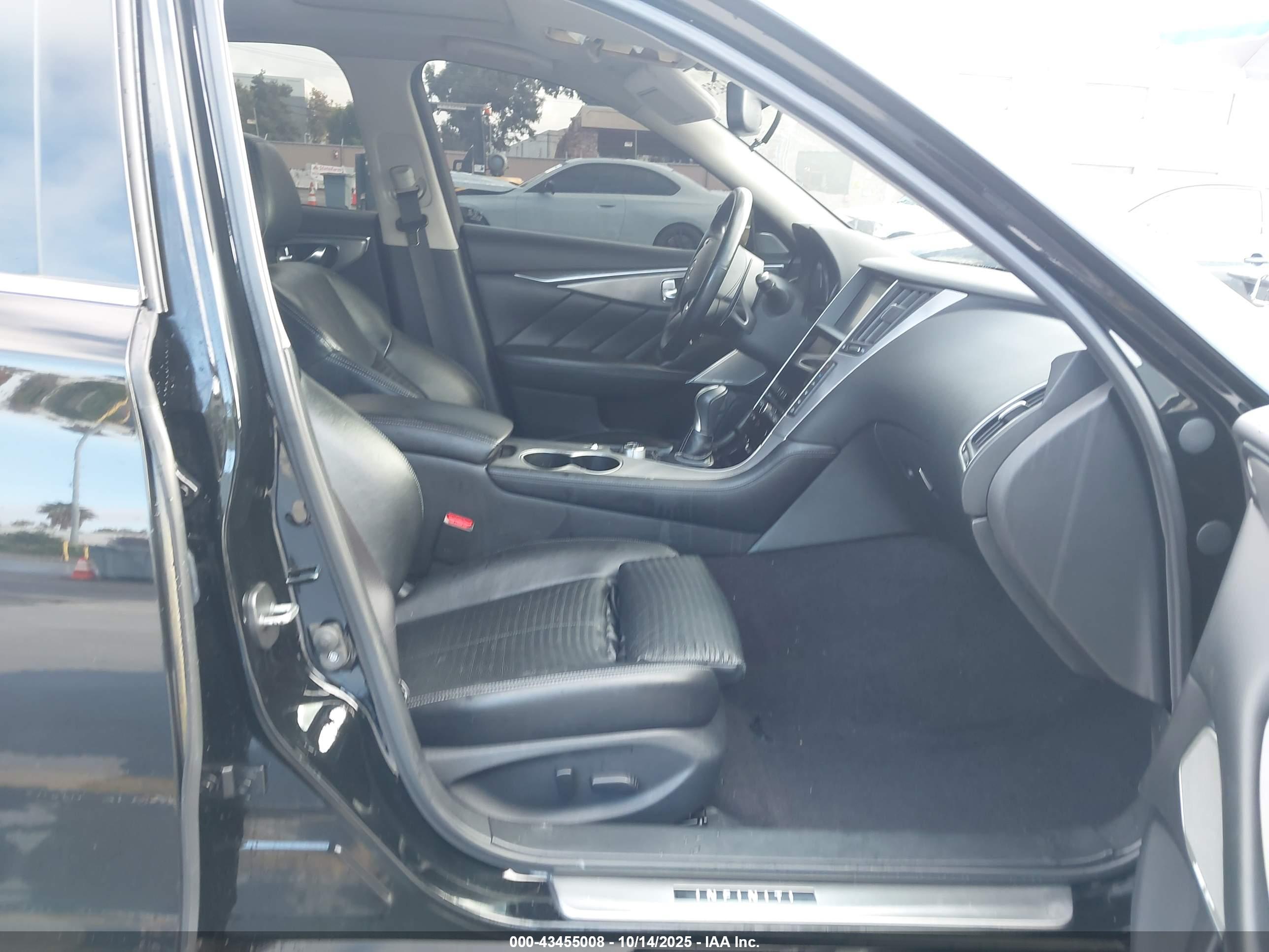INFINITI Q50 image 5