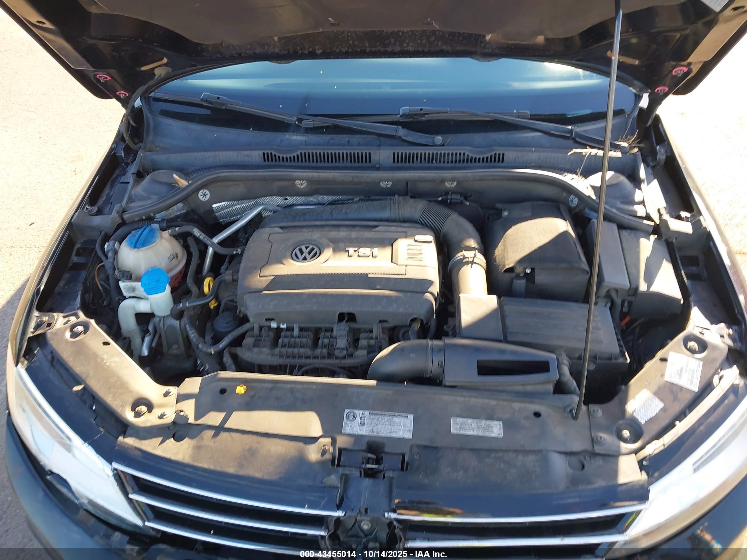 VOLKSWAGEN JETTA image 10
