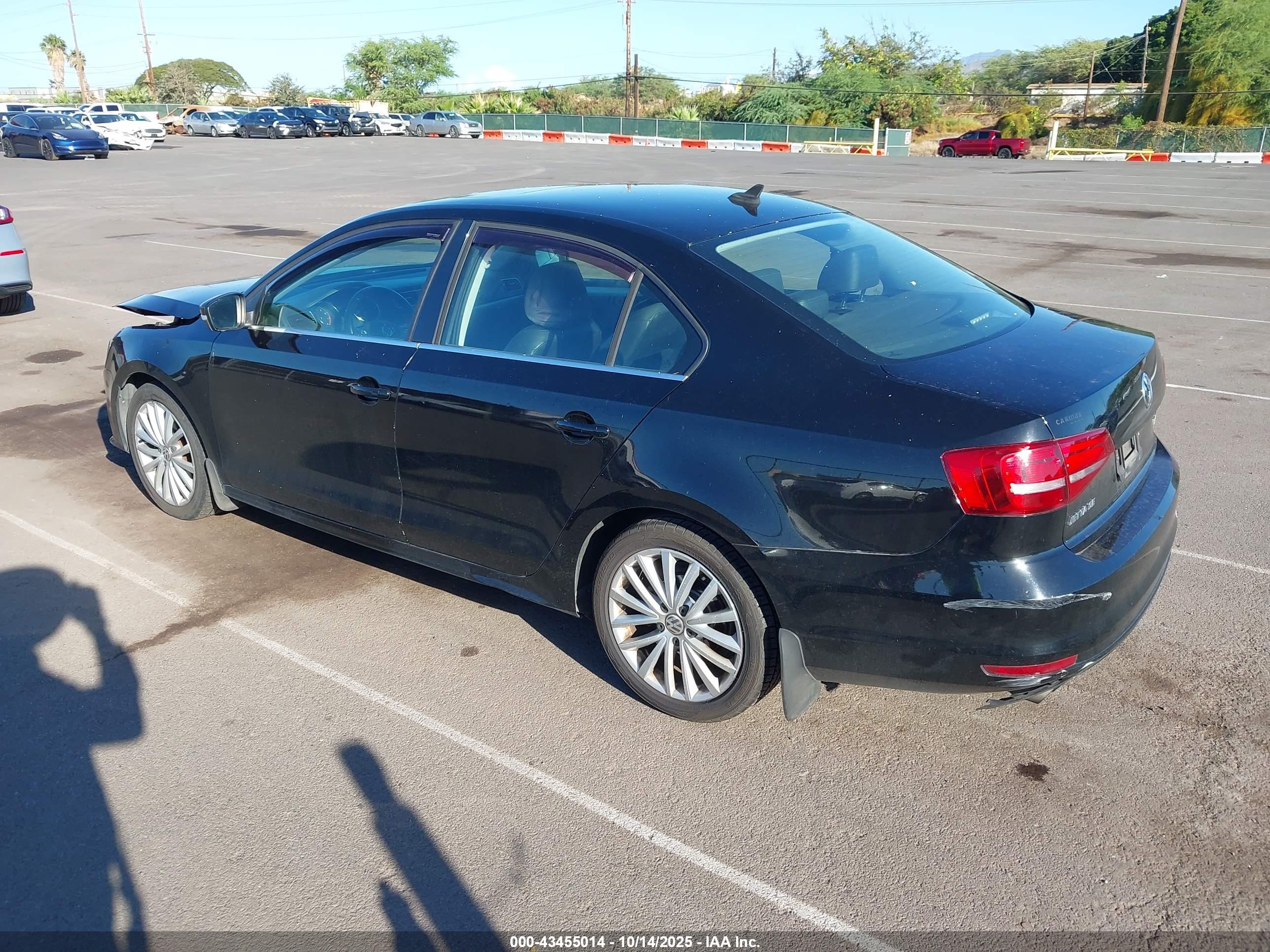VOLKSWAGEN JETTA image 3