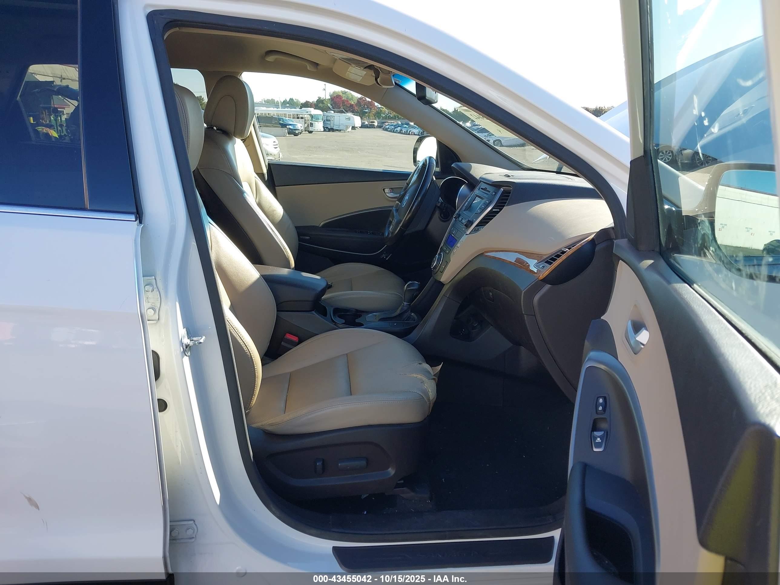 HYUNDAI SANTA image 5