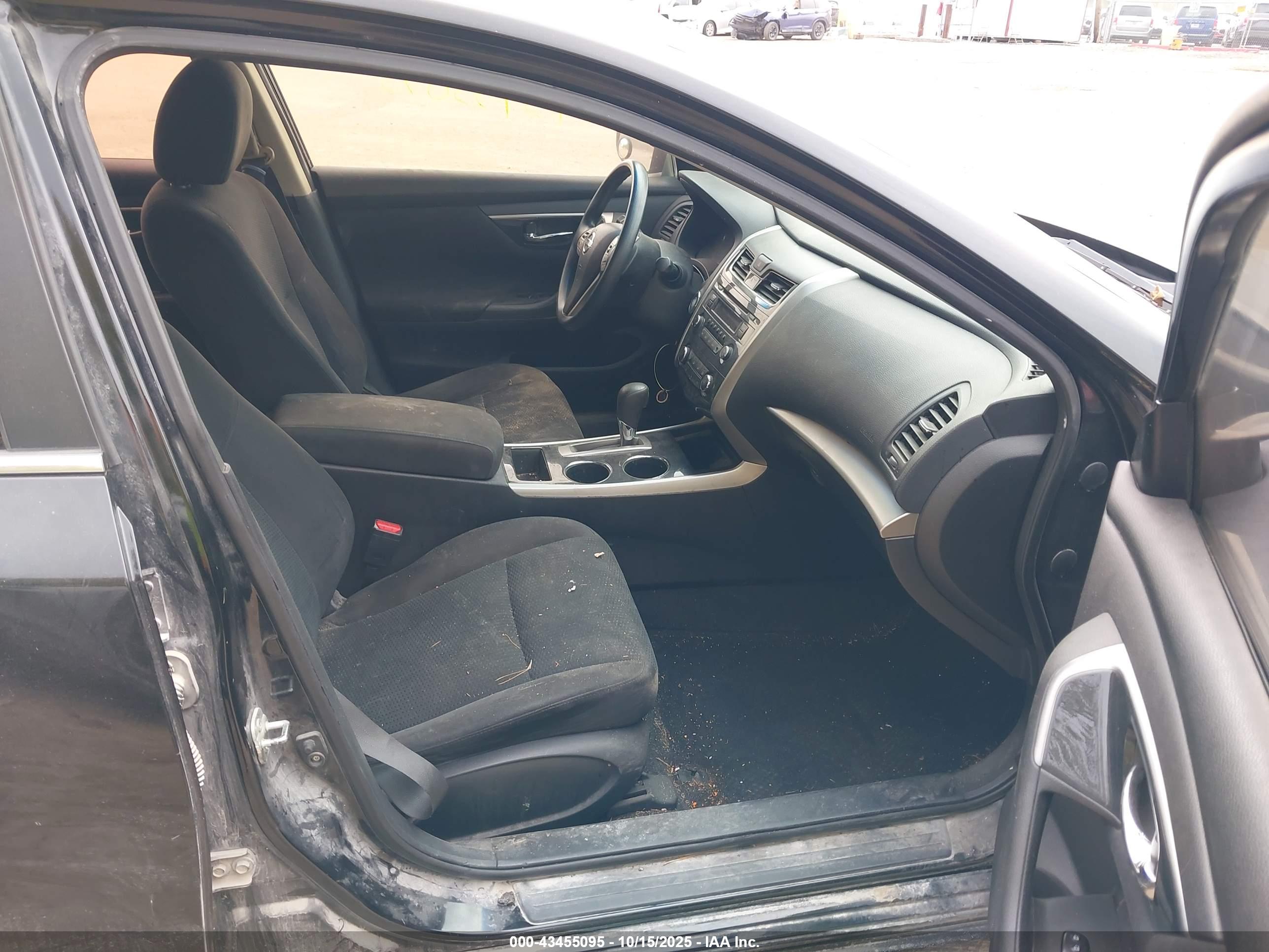 NISSAN ALTIMA image 5