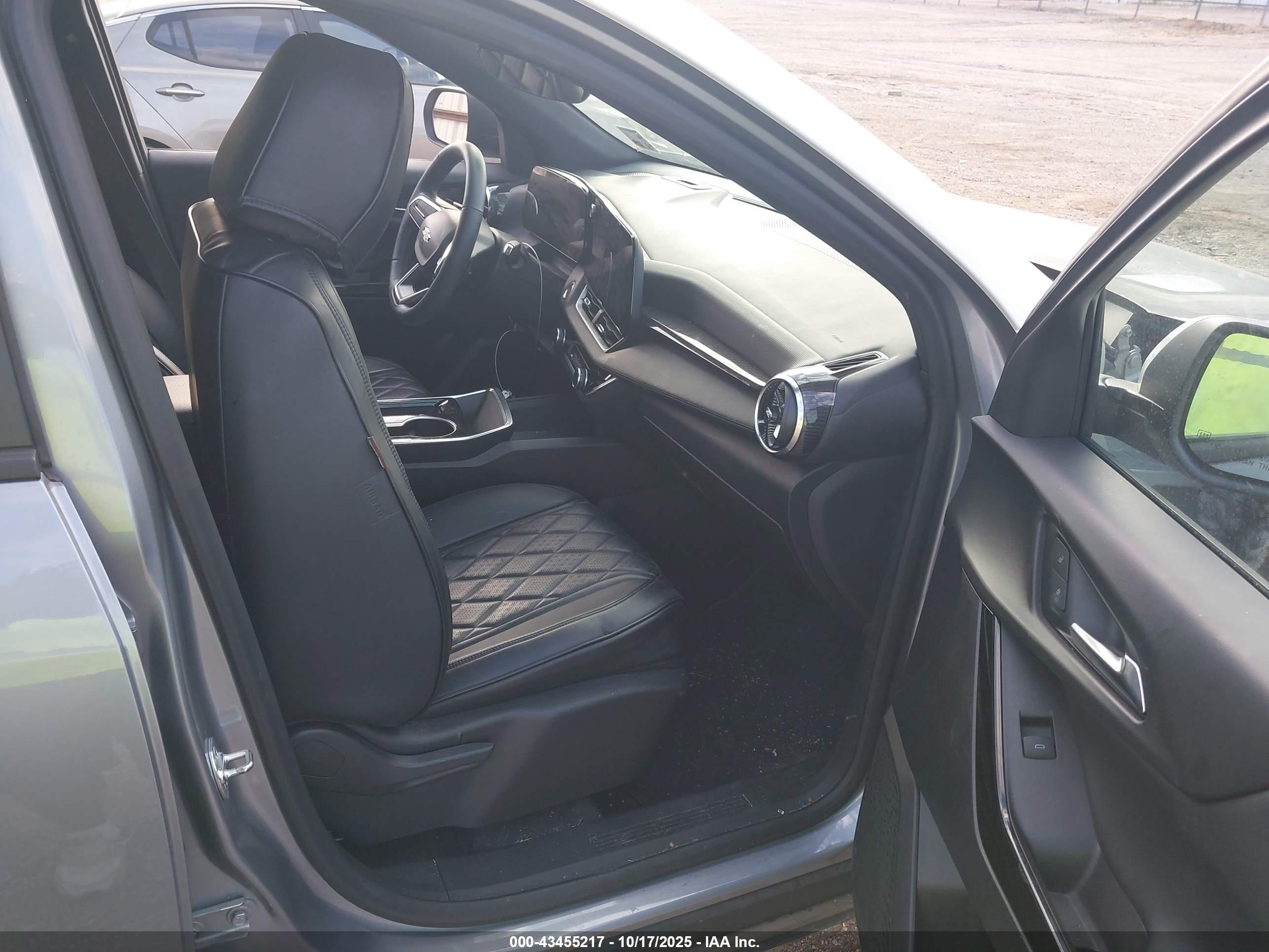 CHEVROLET EQUINOX image 5