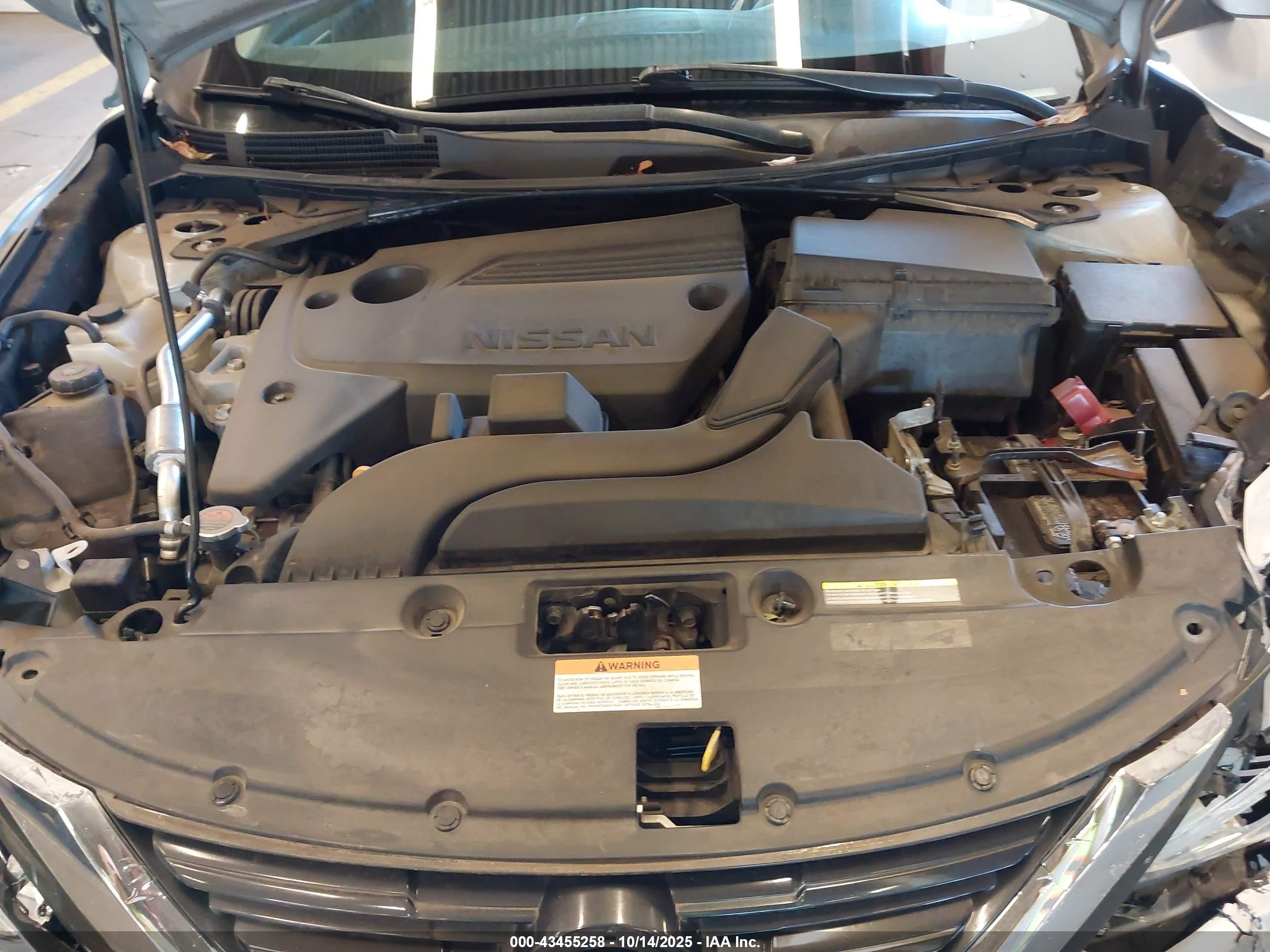 NISSAN ALTIMA image 10