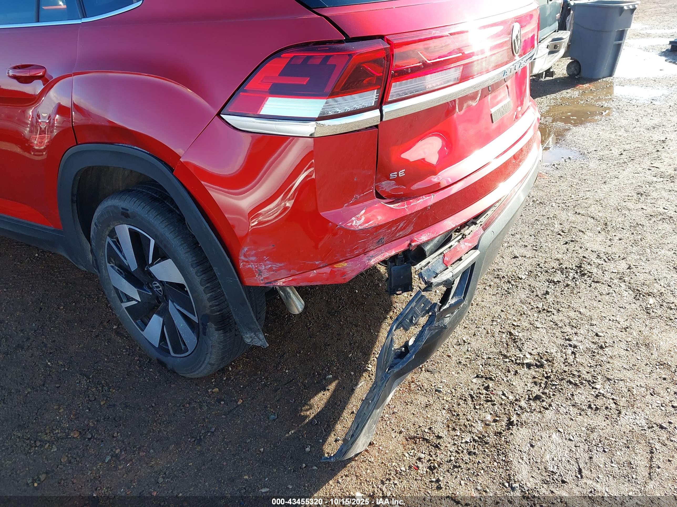 VOLKSWAGEN ATLAS image 6