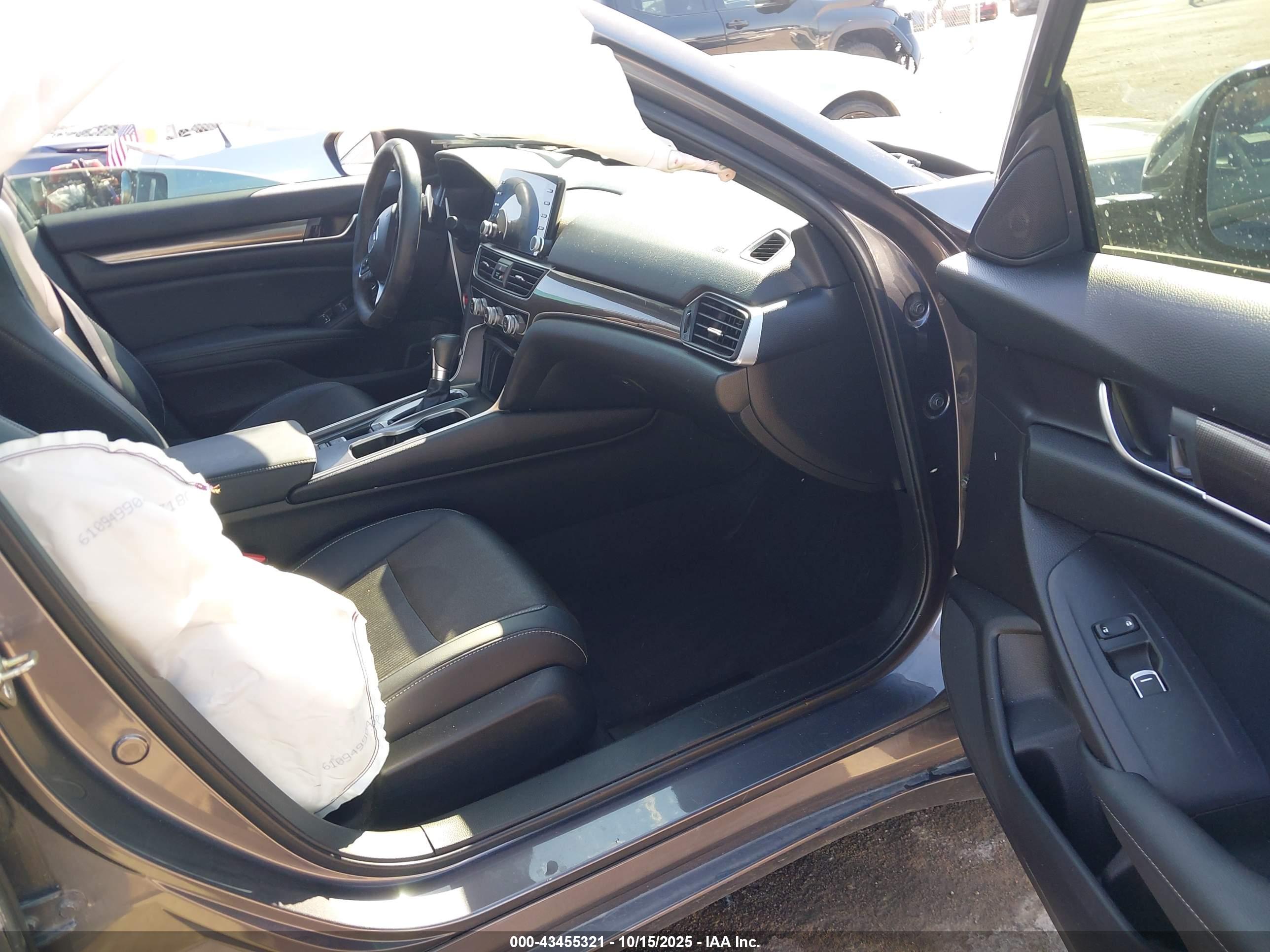 HONDA ACCORD image 5