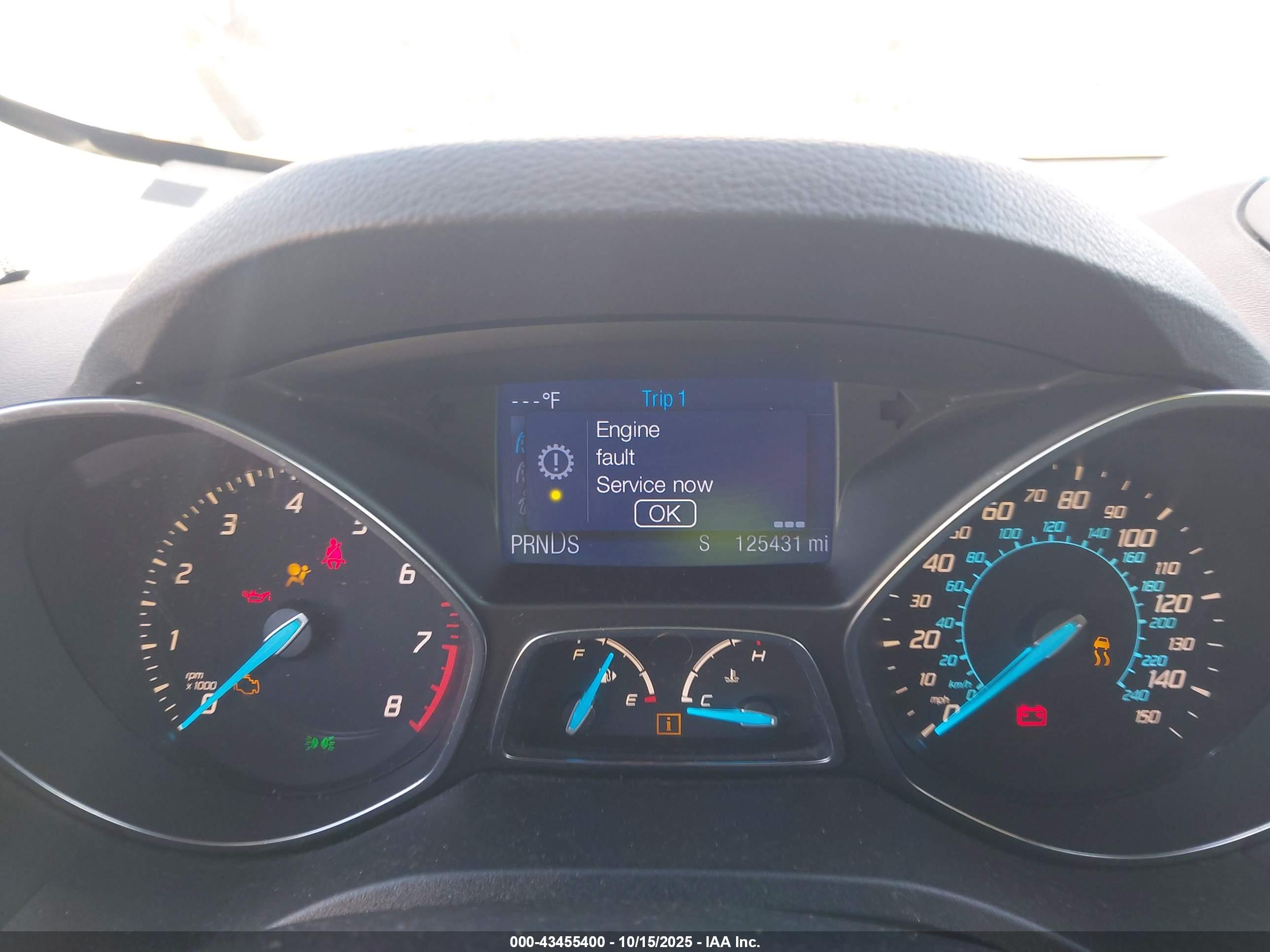 FORD ESCAPE image 7
