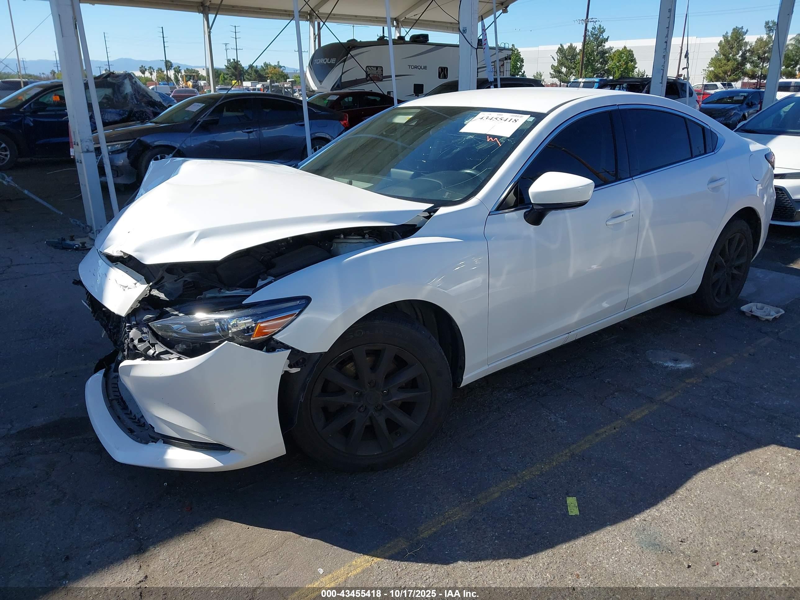 MAZDA MAZDA6 image 2