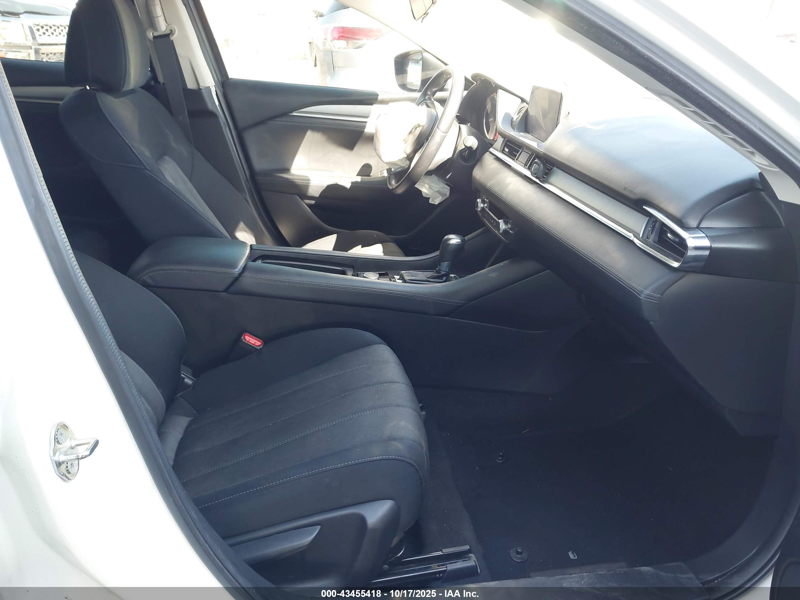 MAZDA MAZDA6 image 5