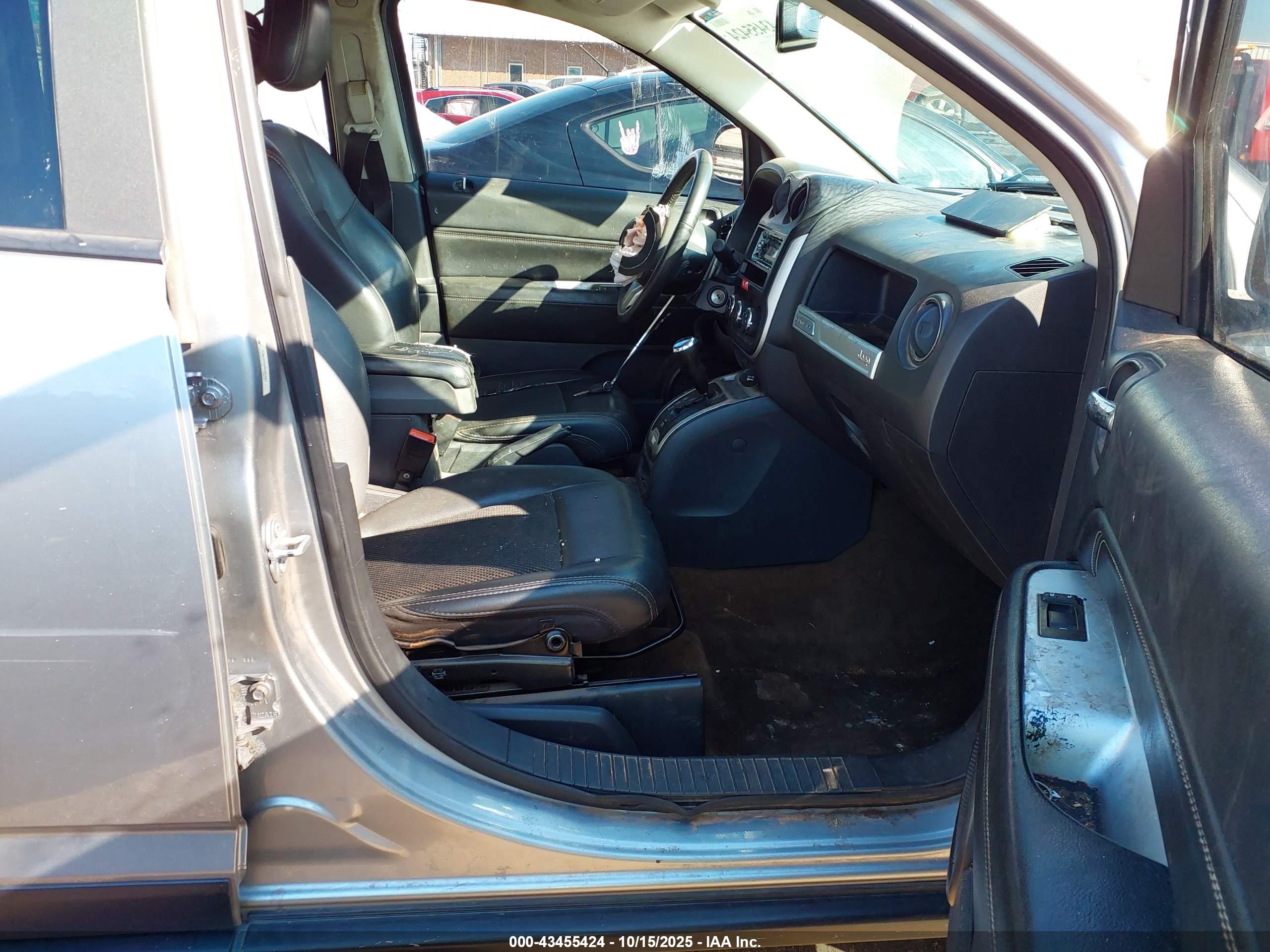JEEP COMPASS image 5