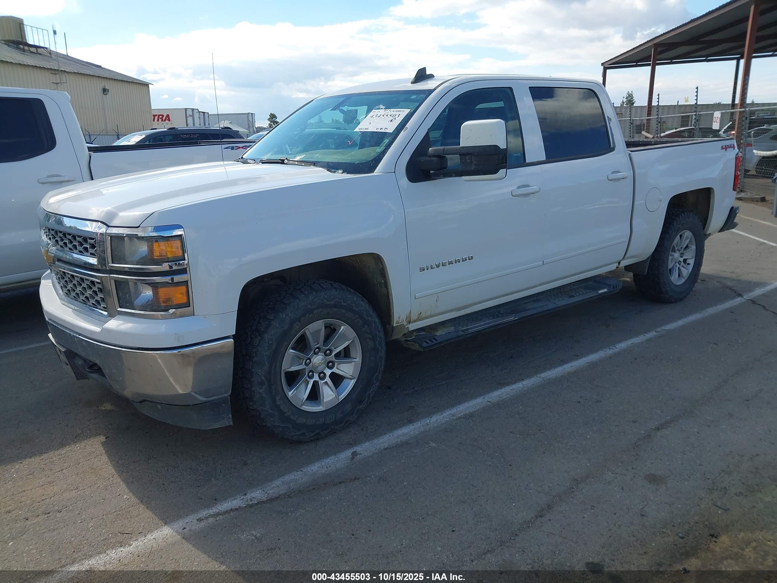 CHEVROLET SILVERADO image 2