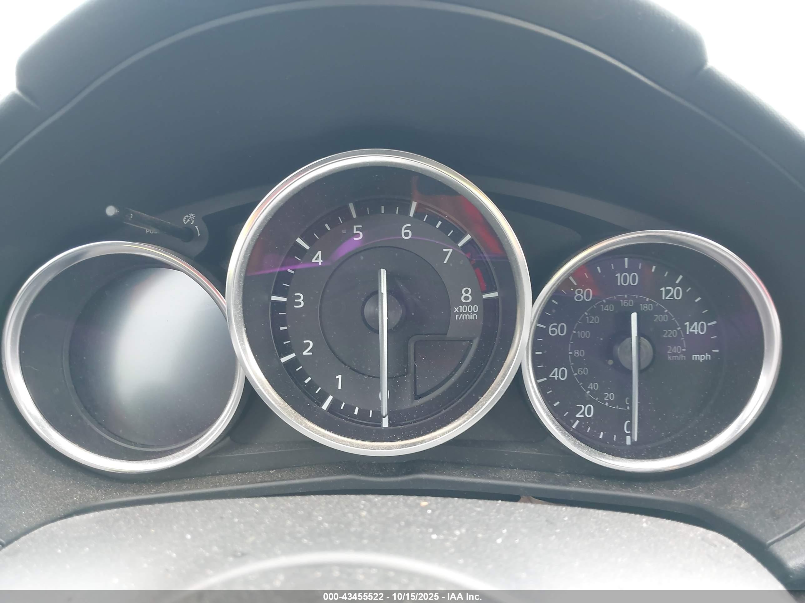 MAZDA MX-5 image 7