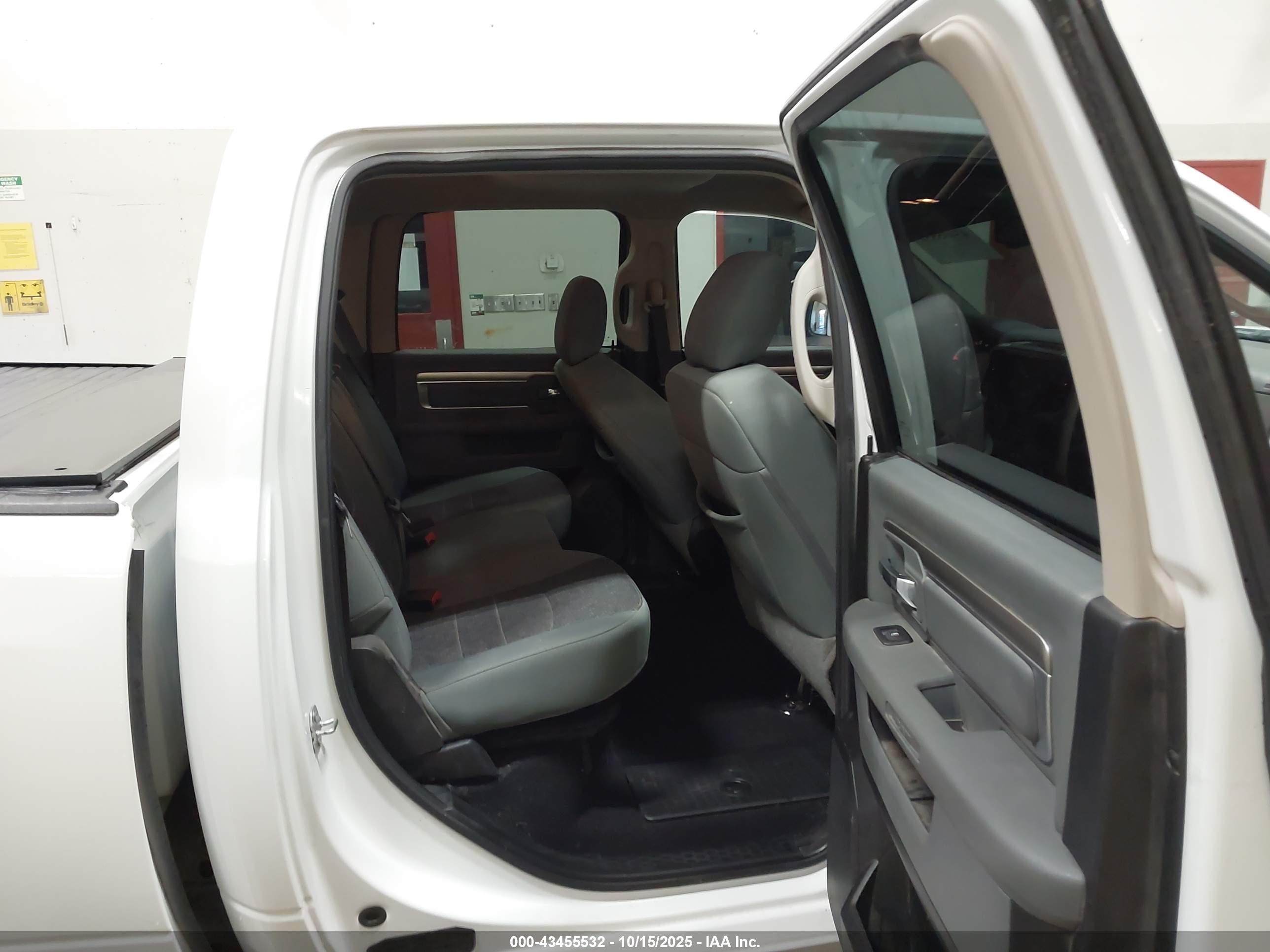 RAM 1500 image 8