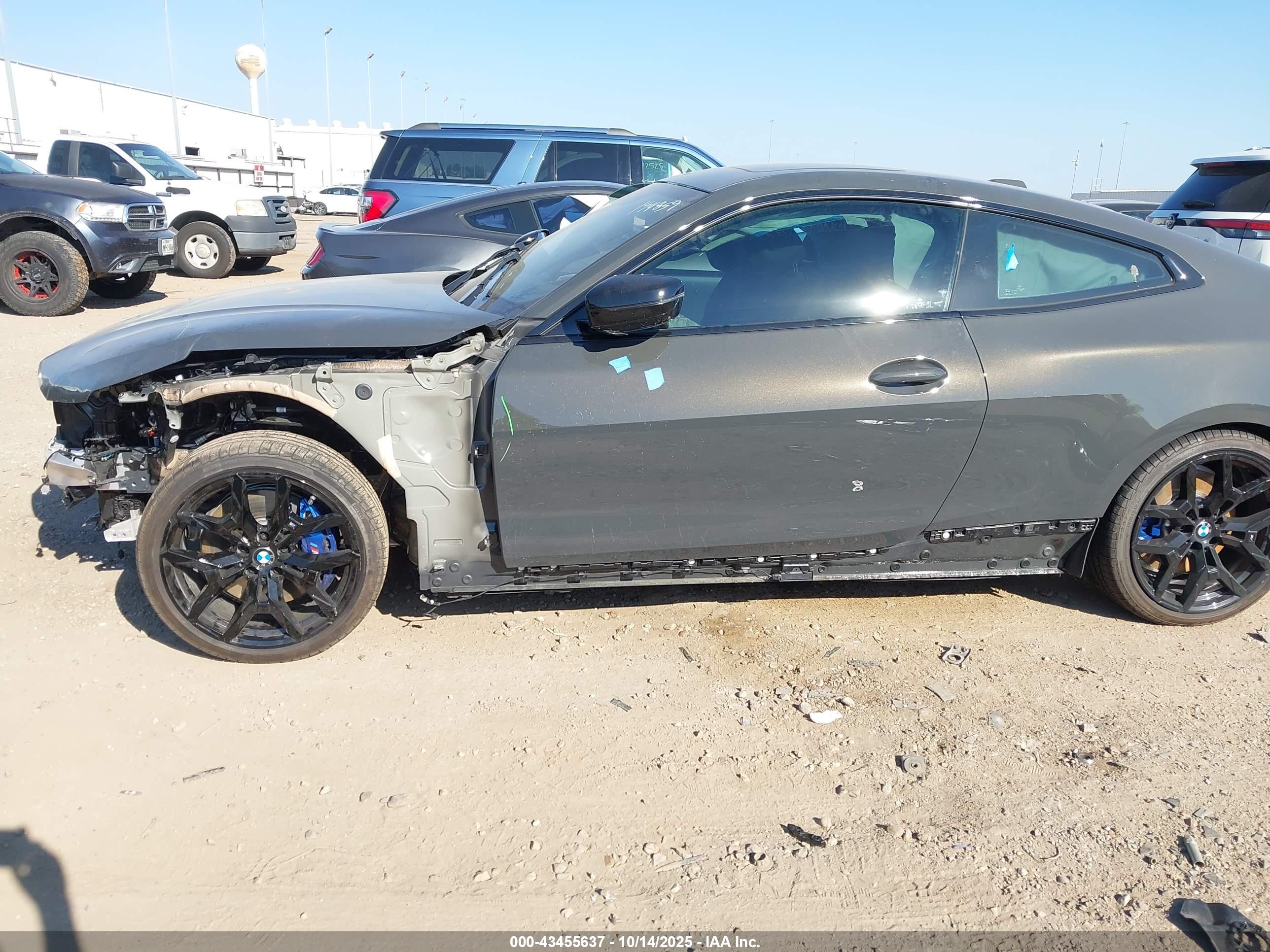BMW 4 image 6