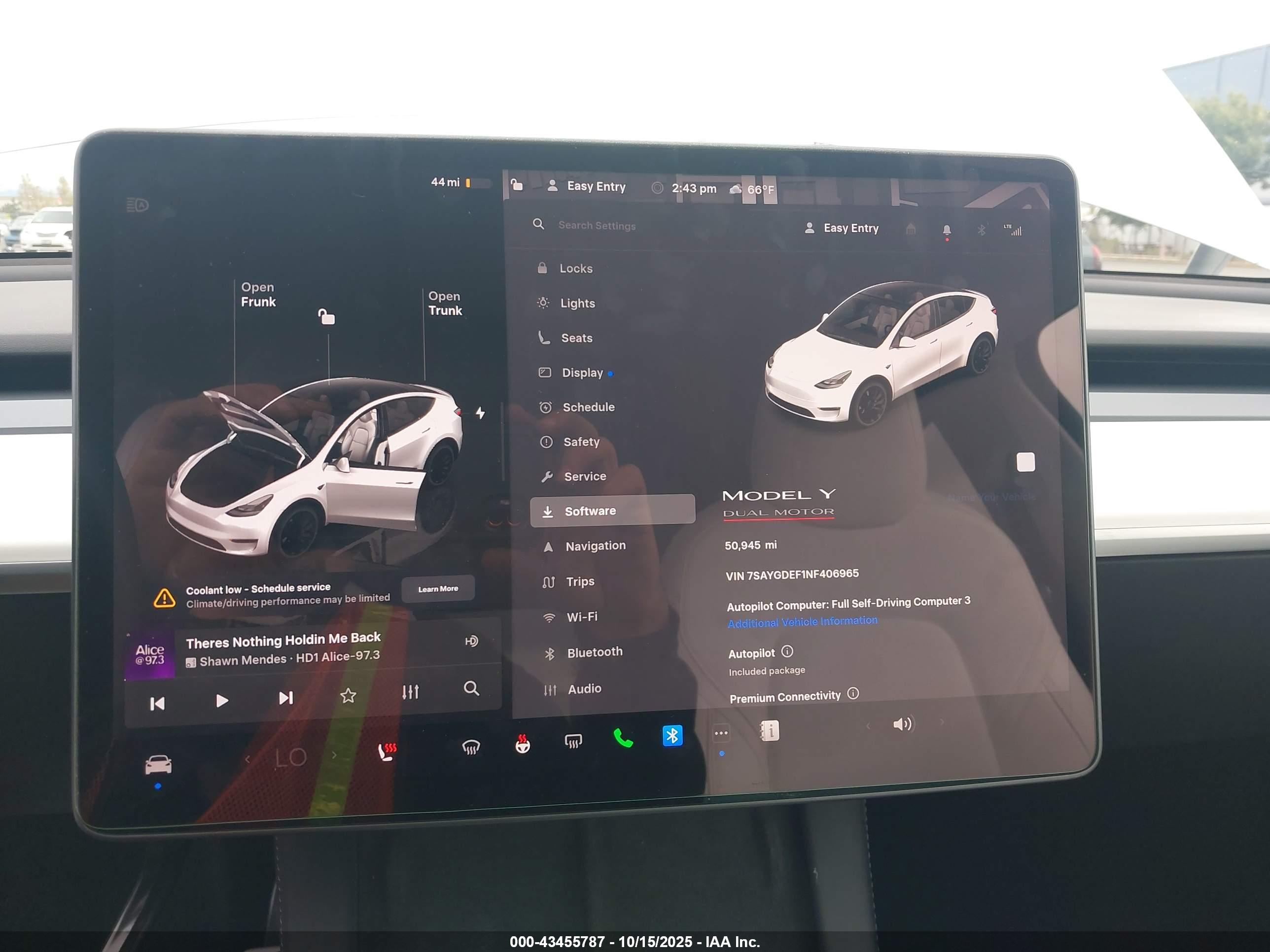 TESLA MODEL image 7