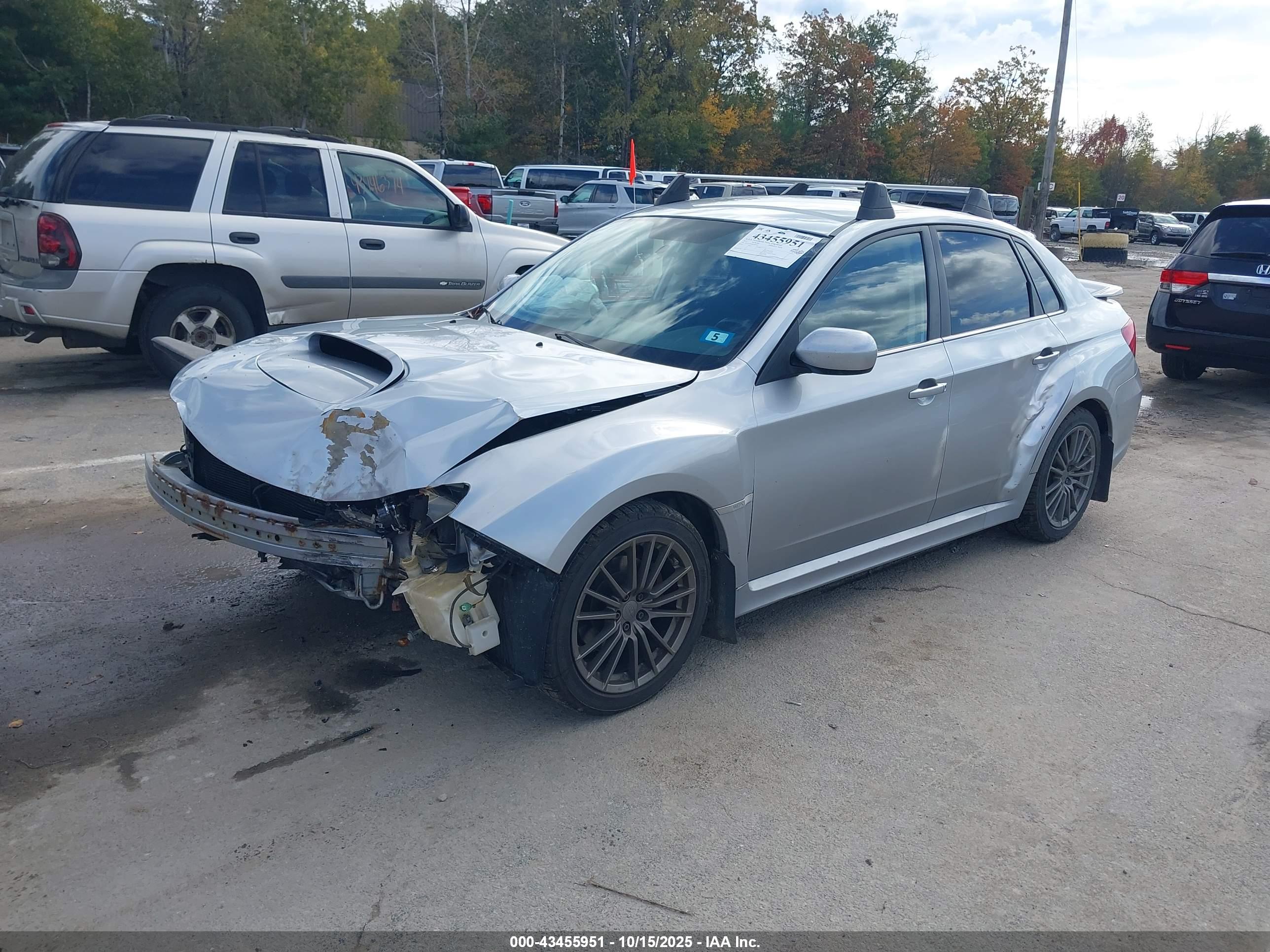 SUBARU IMPREZA image 2