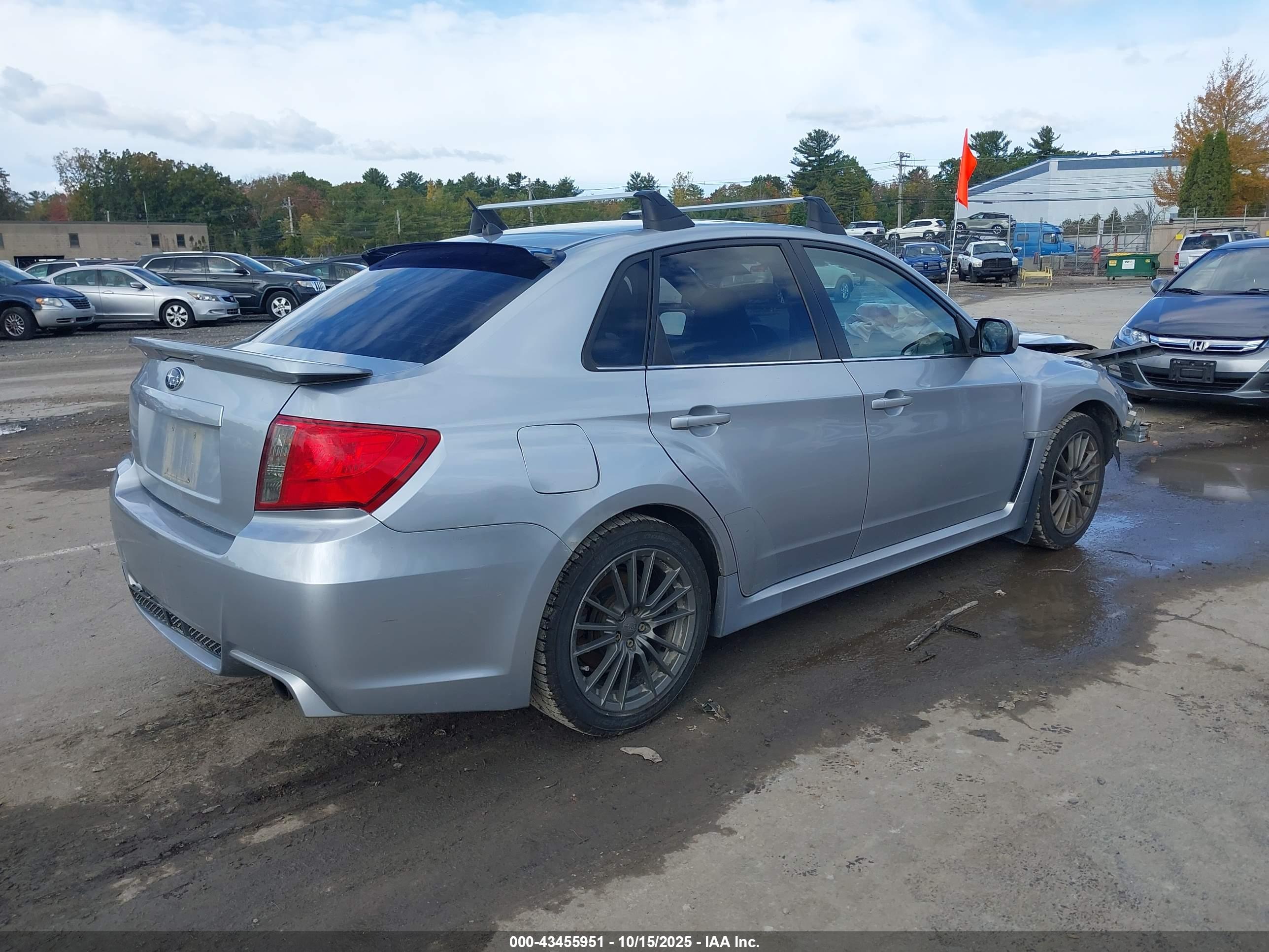 SUBARU IMPREZA image 4