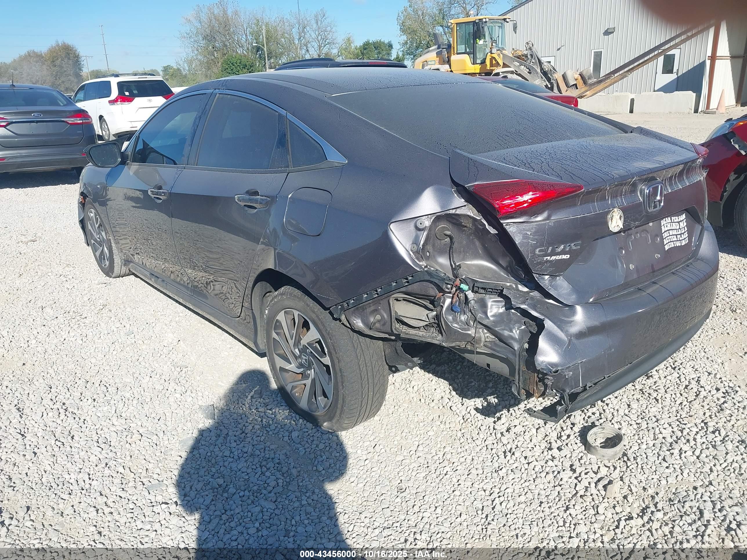 HONDA CIVIC image 3