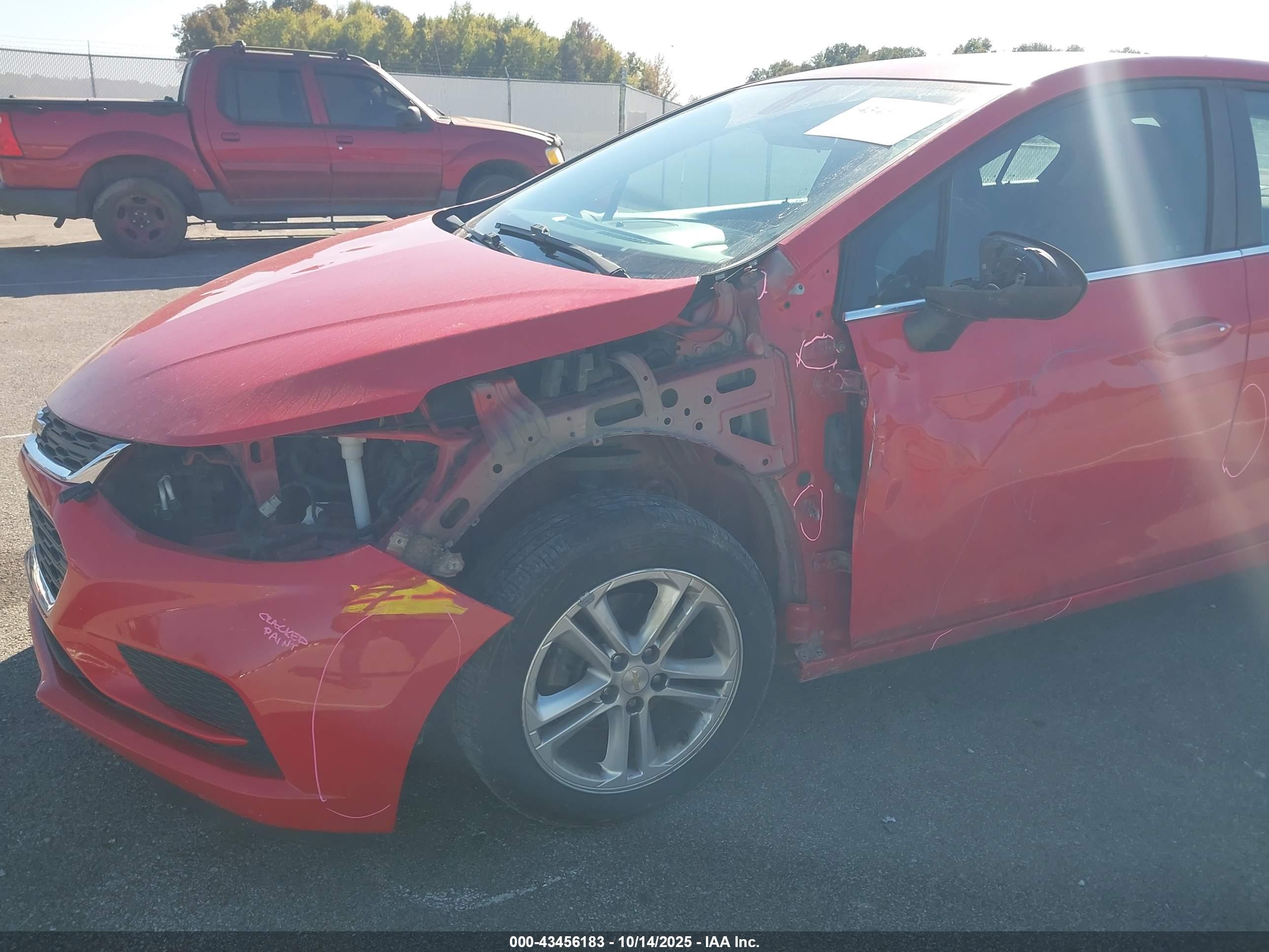 CHEVROLET CRUZE image 6