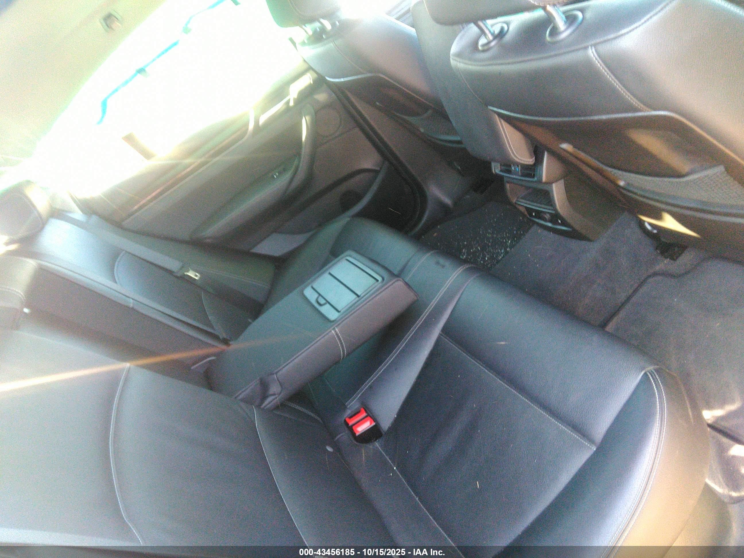 BMW X4 image 8