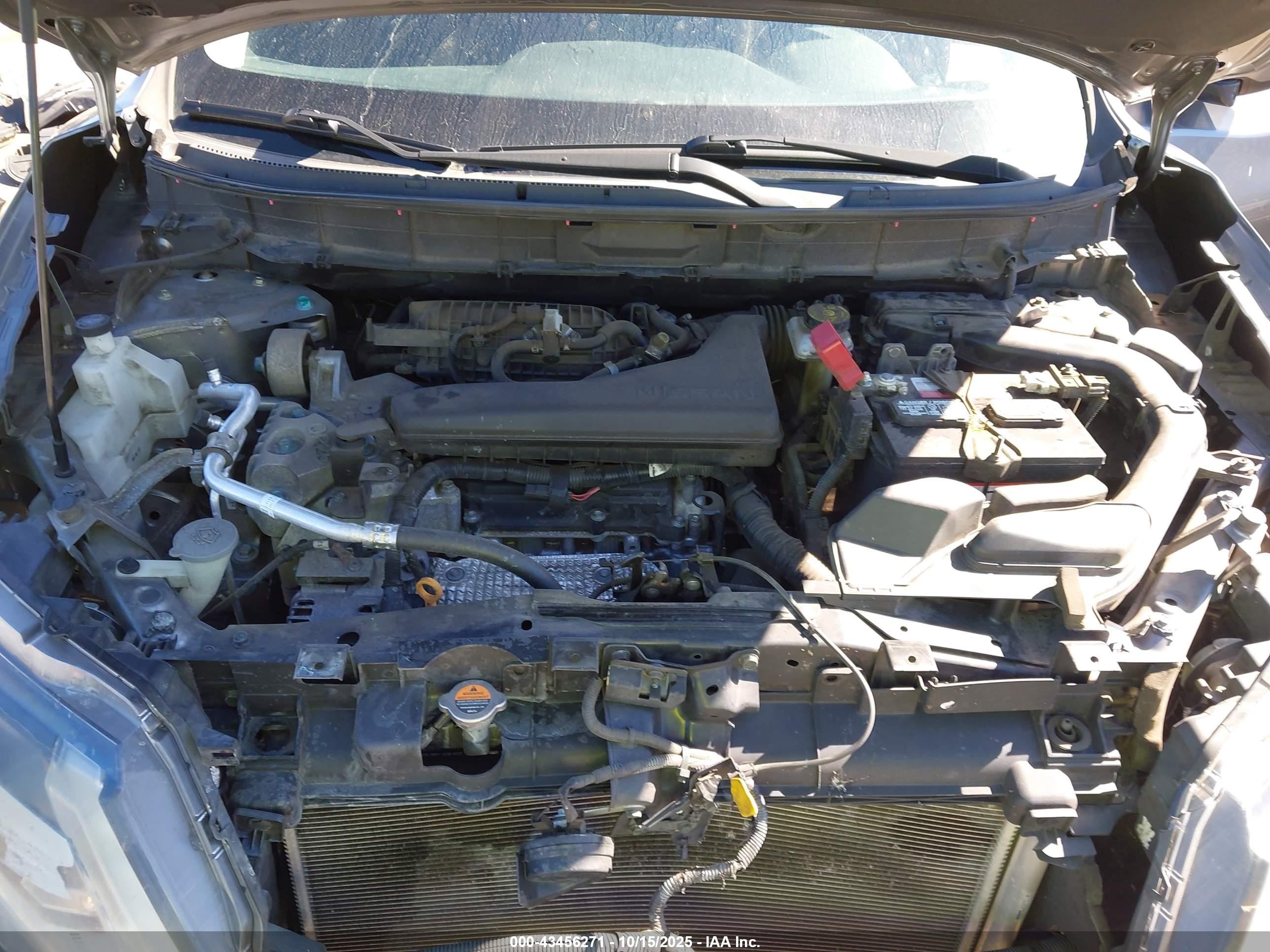 NISSAN ROGUE image 10
