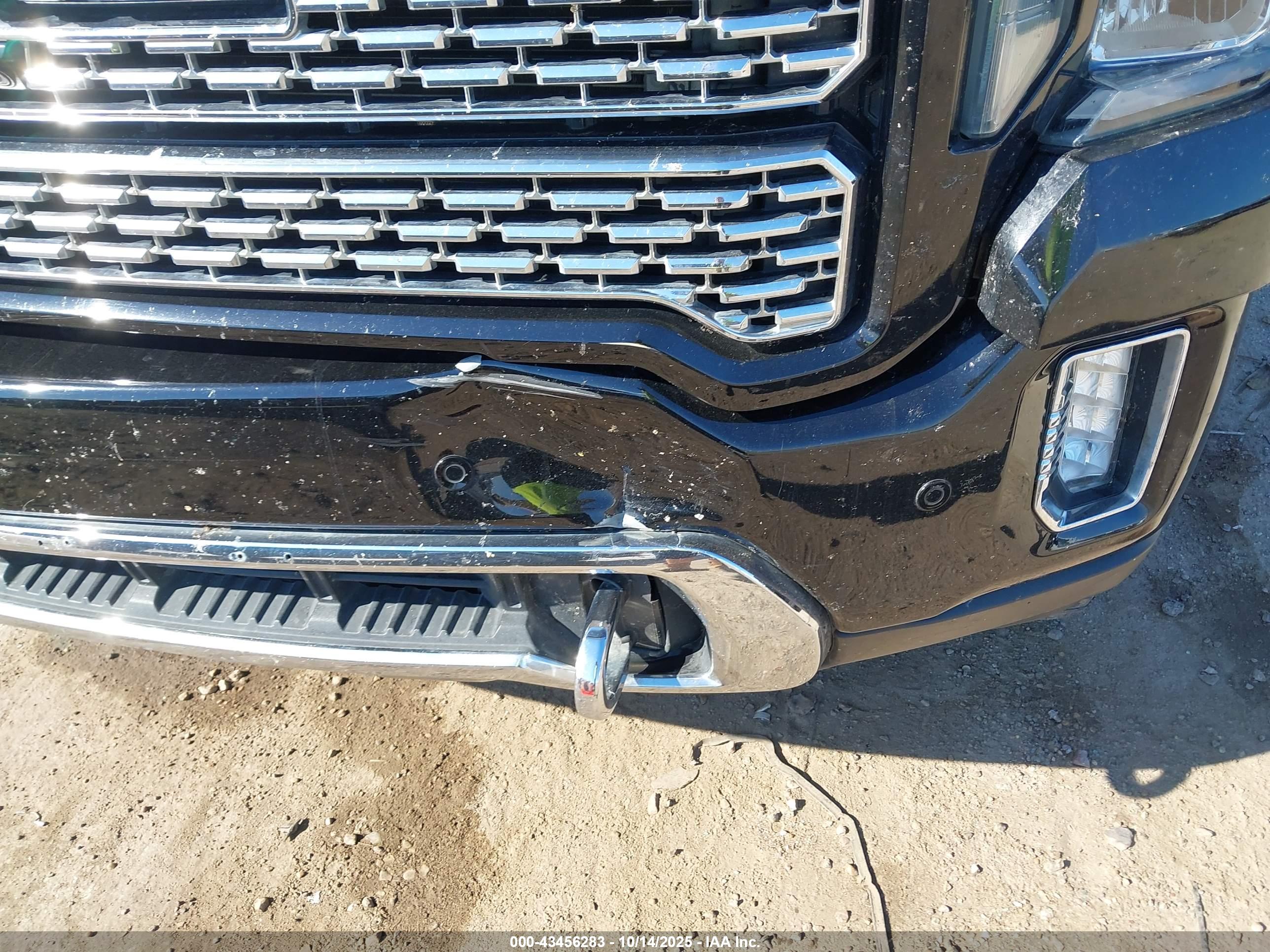 GMC SIERRA image 6