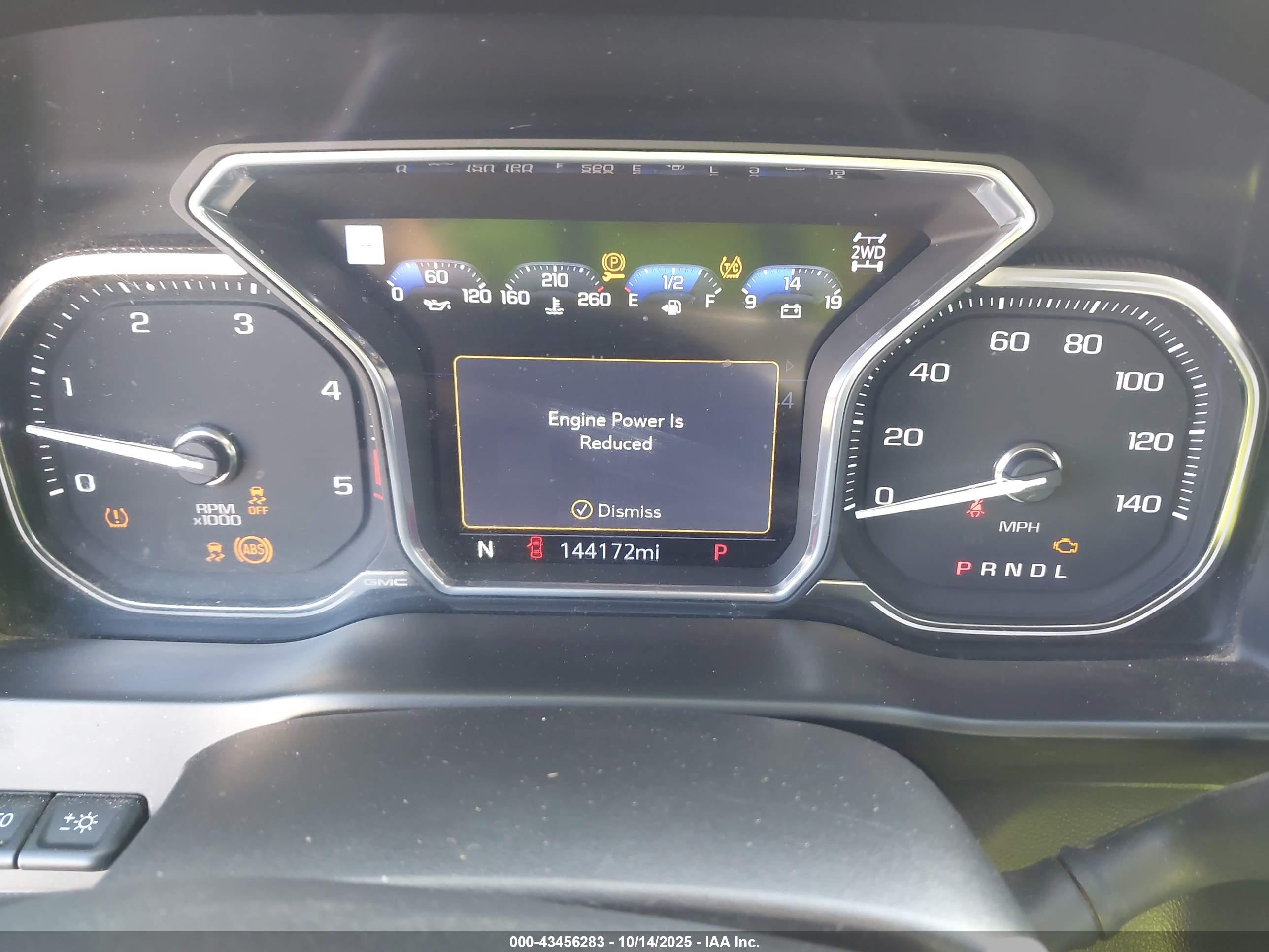 GMC SIERRA image 7