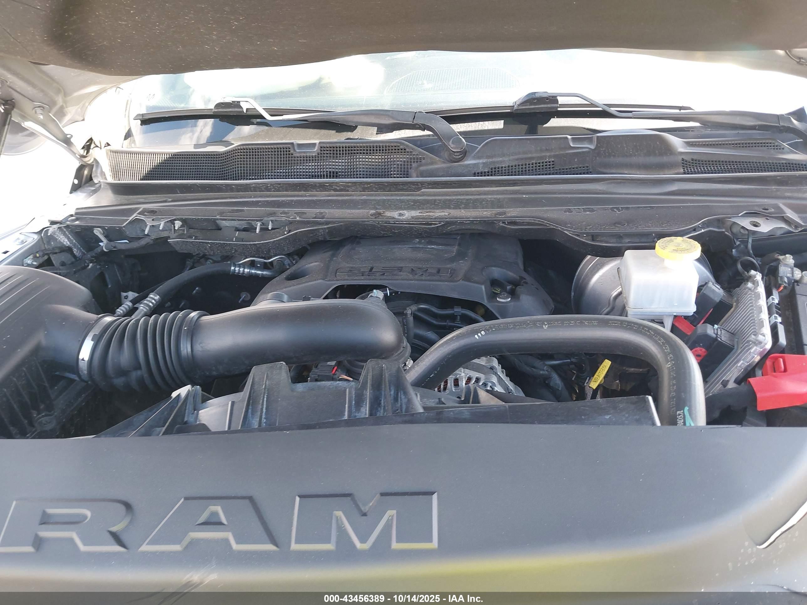RAM 1500 image 10