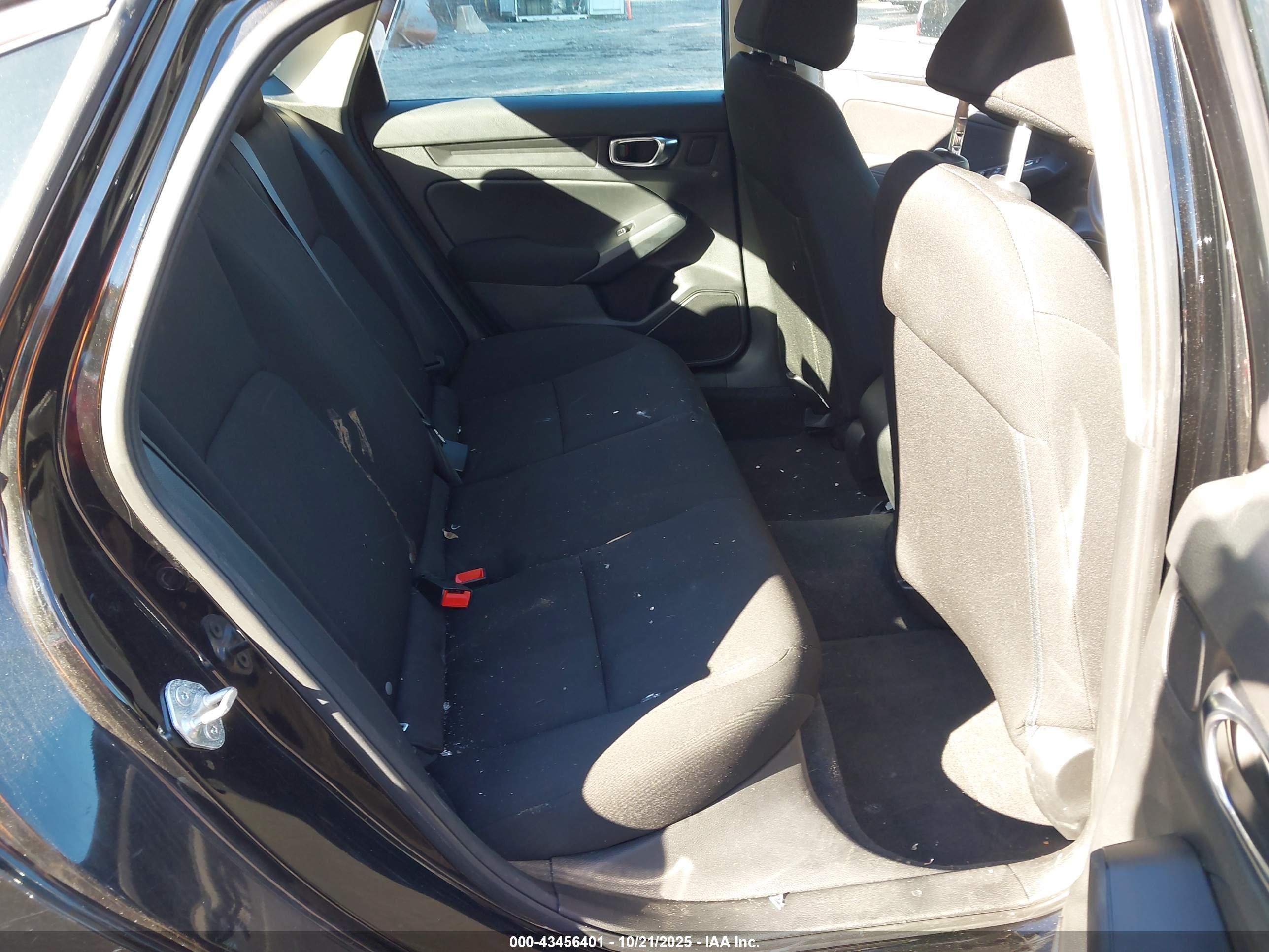 HONDA CIVIC image 8