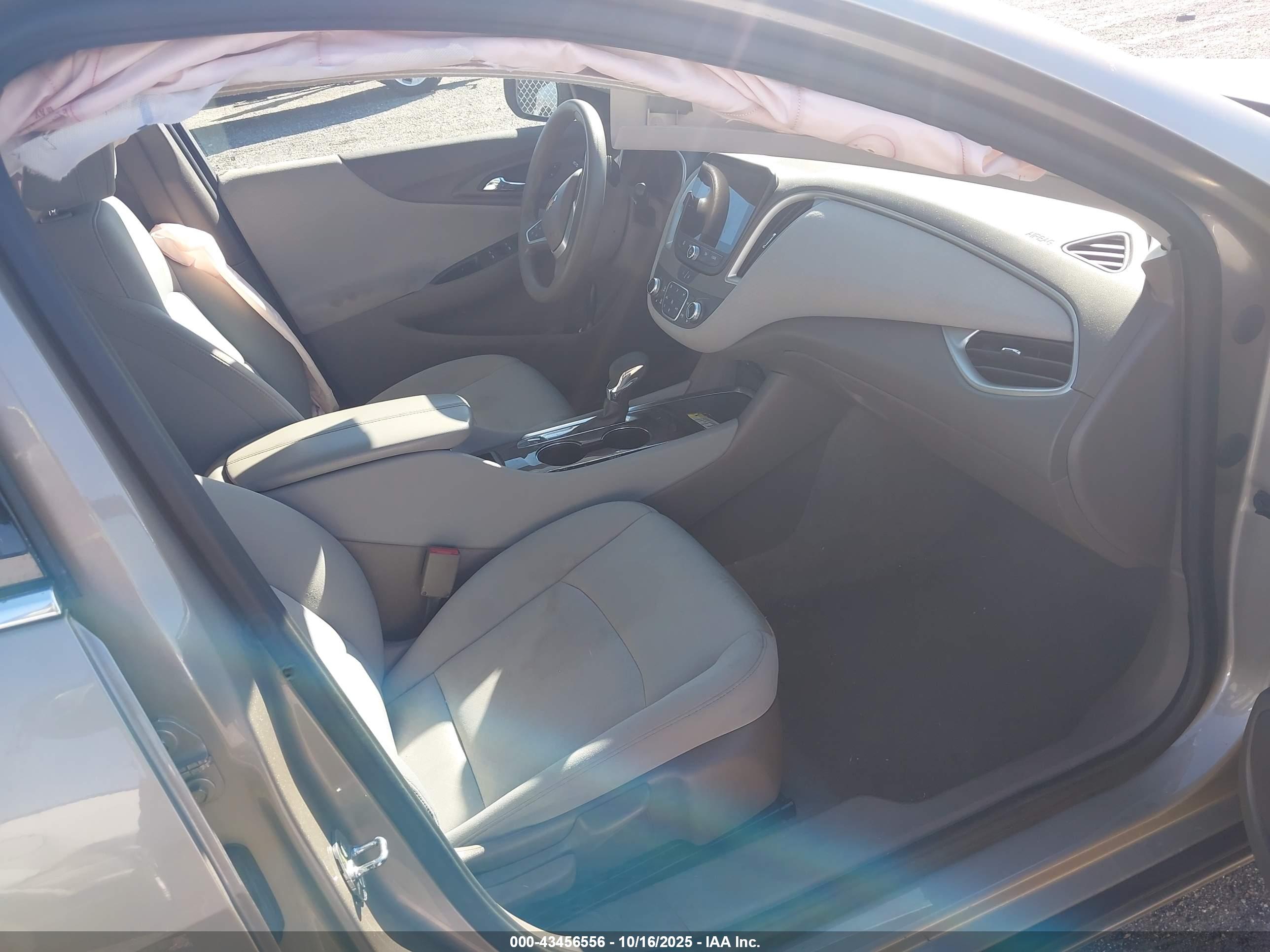 CHEVROLET MALIBU image 5