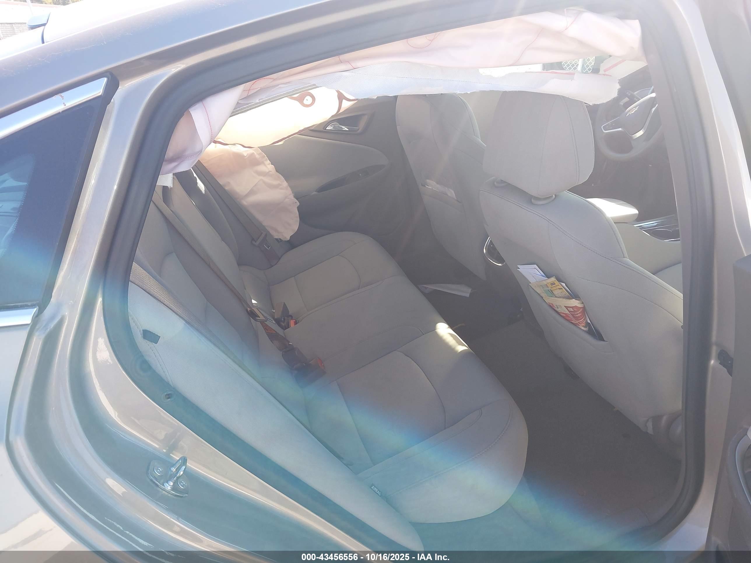CHEVROLET MALIBU image 8