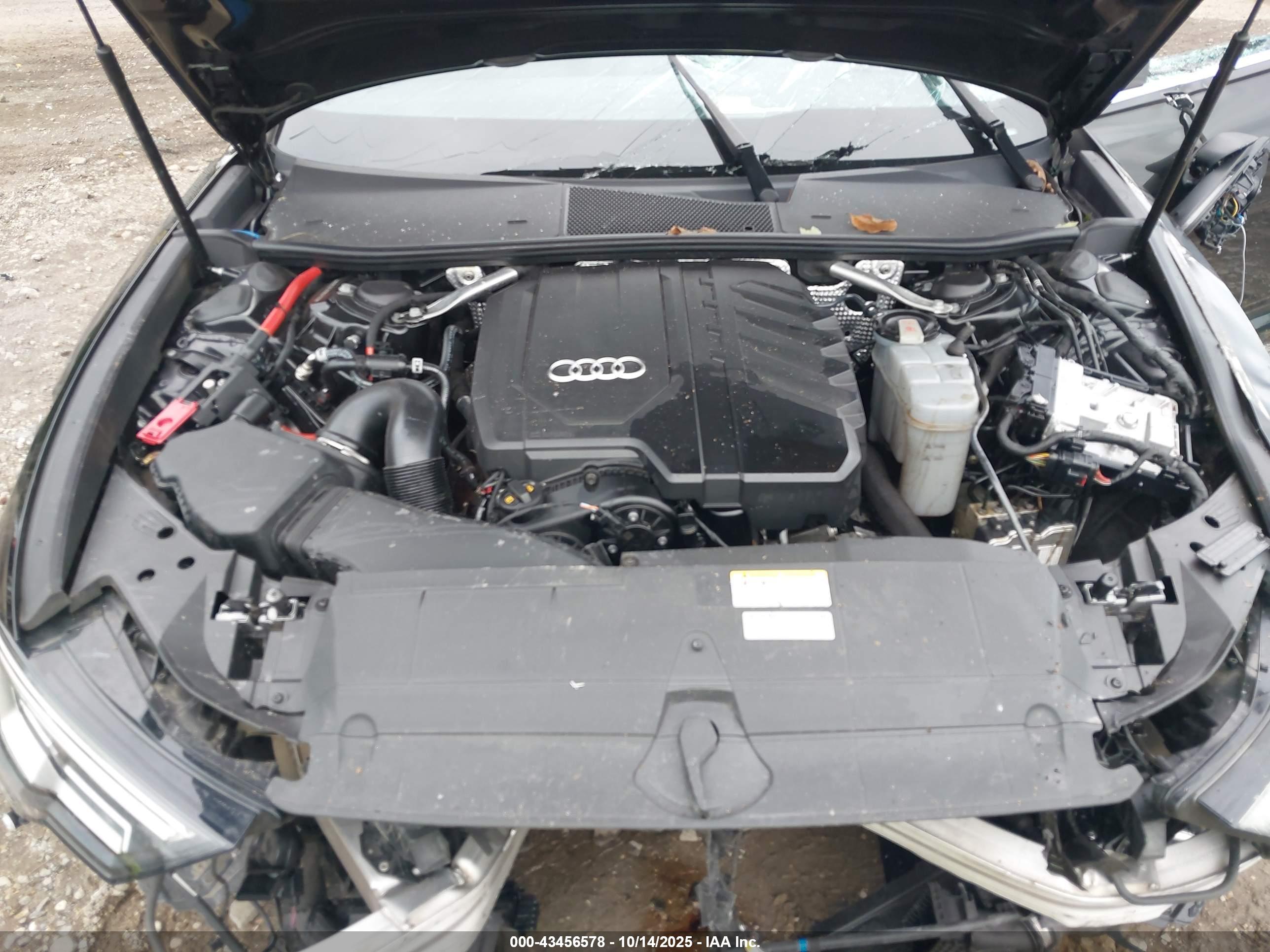 AUDI A6 image 10