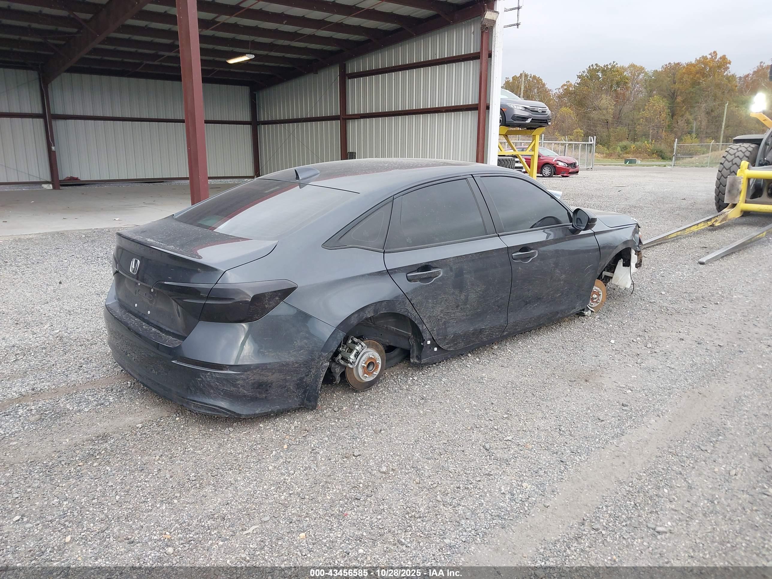 HONDA CIVIC image 4