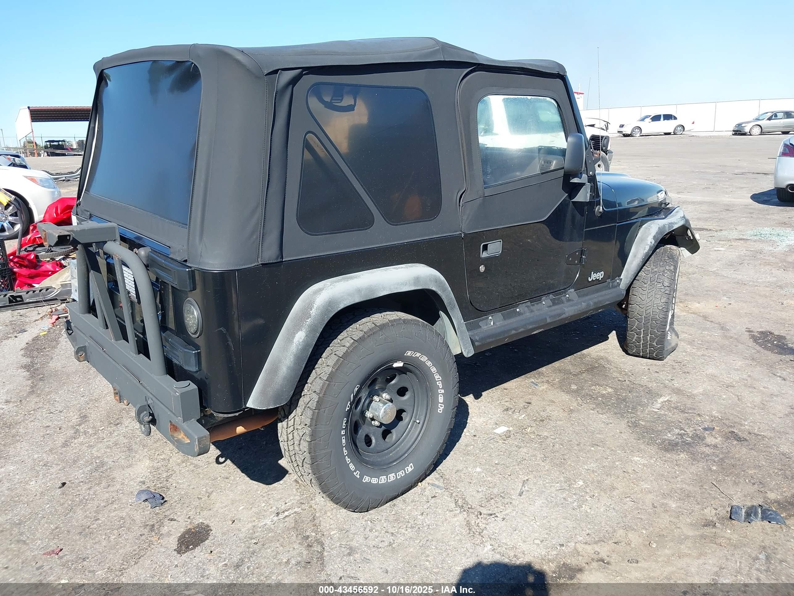 JEEP WRANGLER image 4