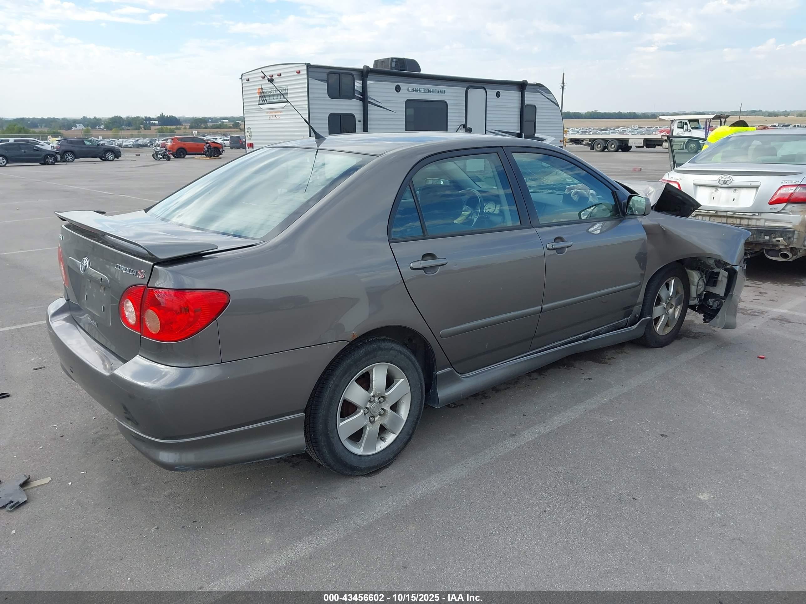 TOYOTA COROLLA image 4