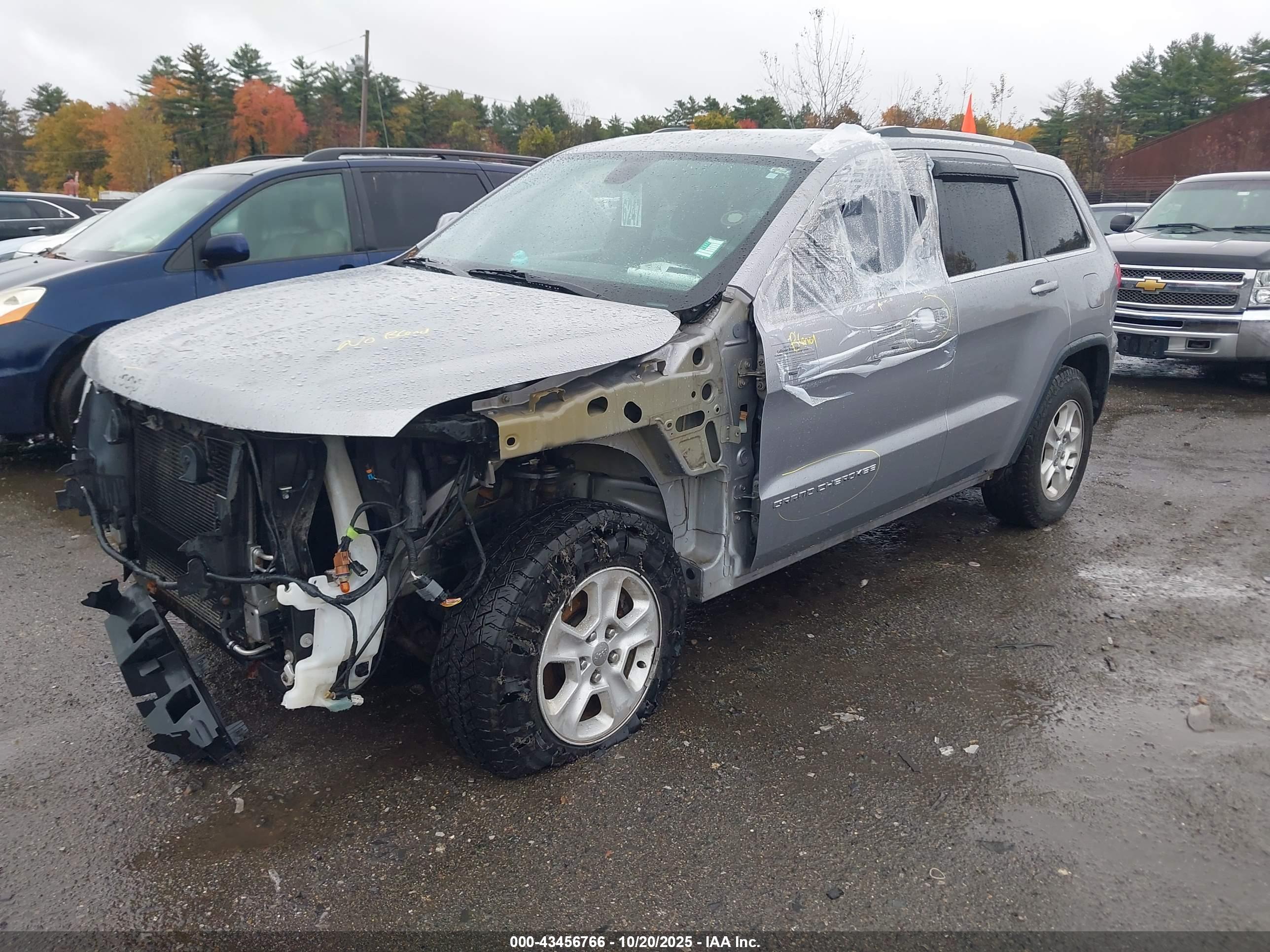 JEEP GRAND image 2